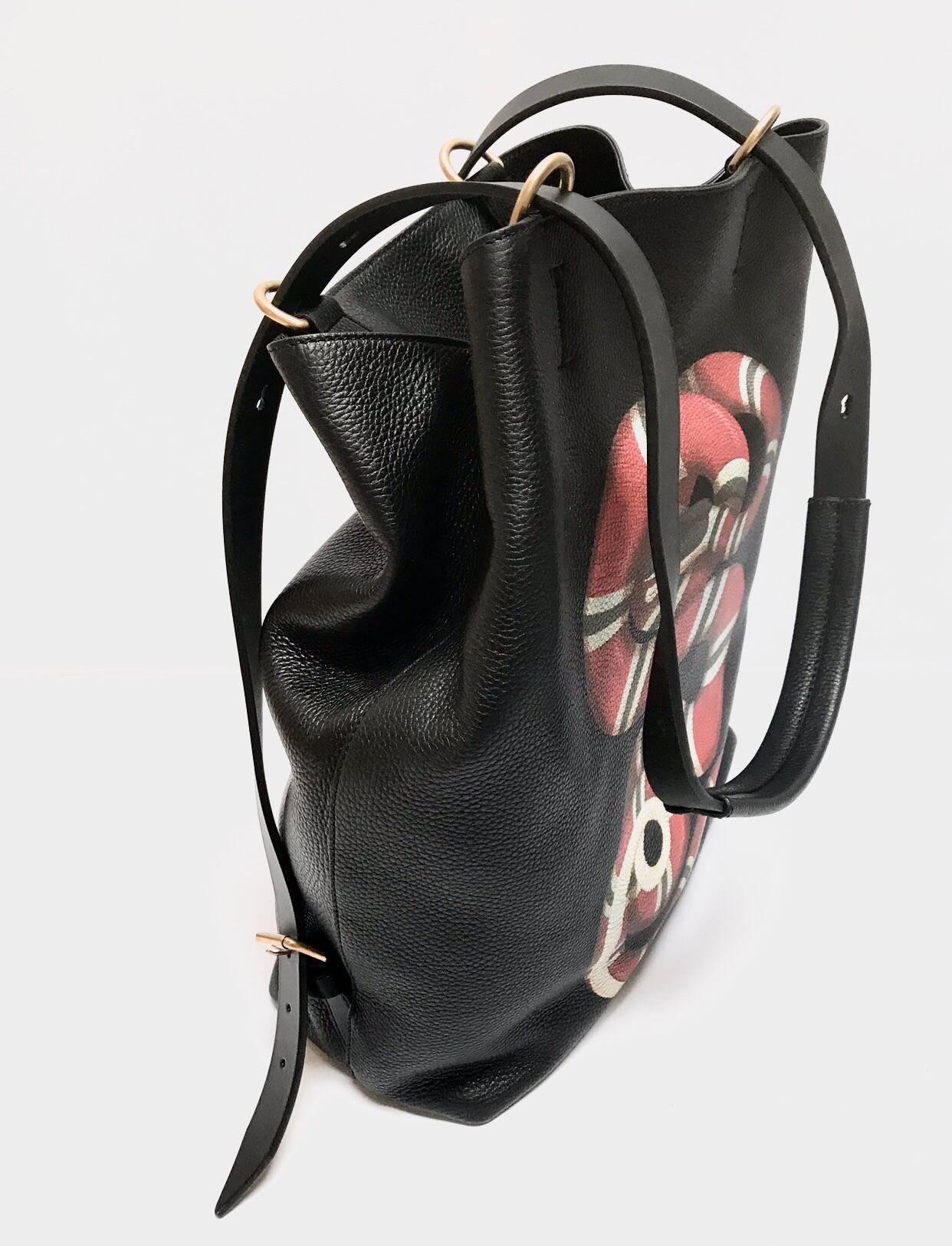 Gucci Backpack for Men's in Black Leather with Red Serpent 2017 In New Condition In Lombardia, IT