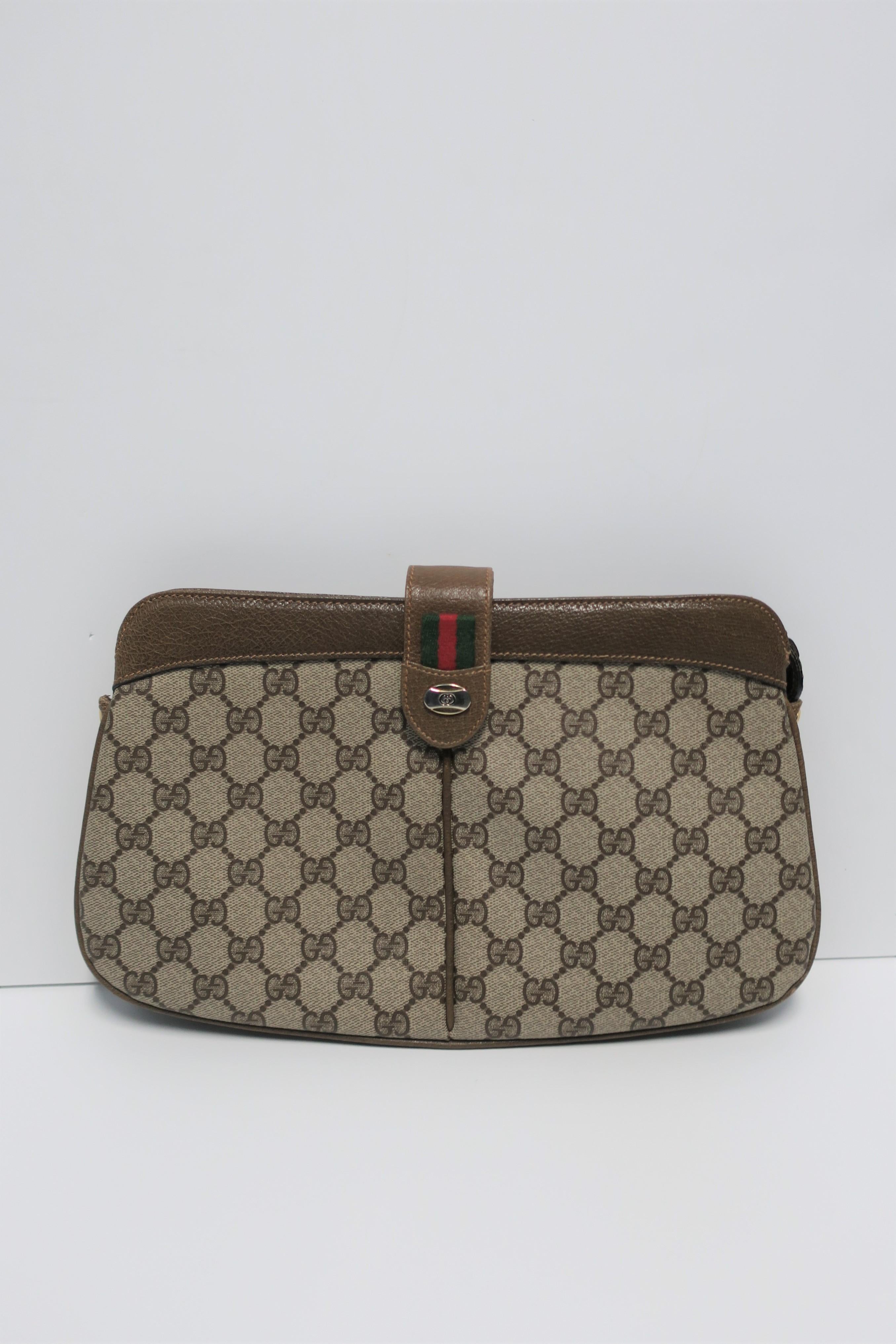 Gucci Leather and Canvas Handbag Clutch In Good Condition In New York, NY