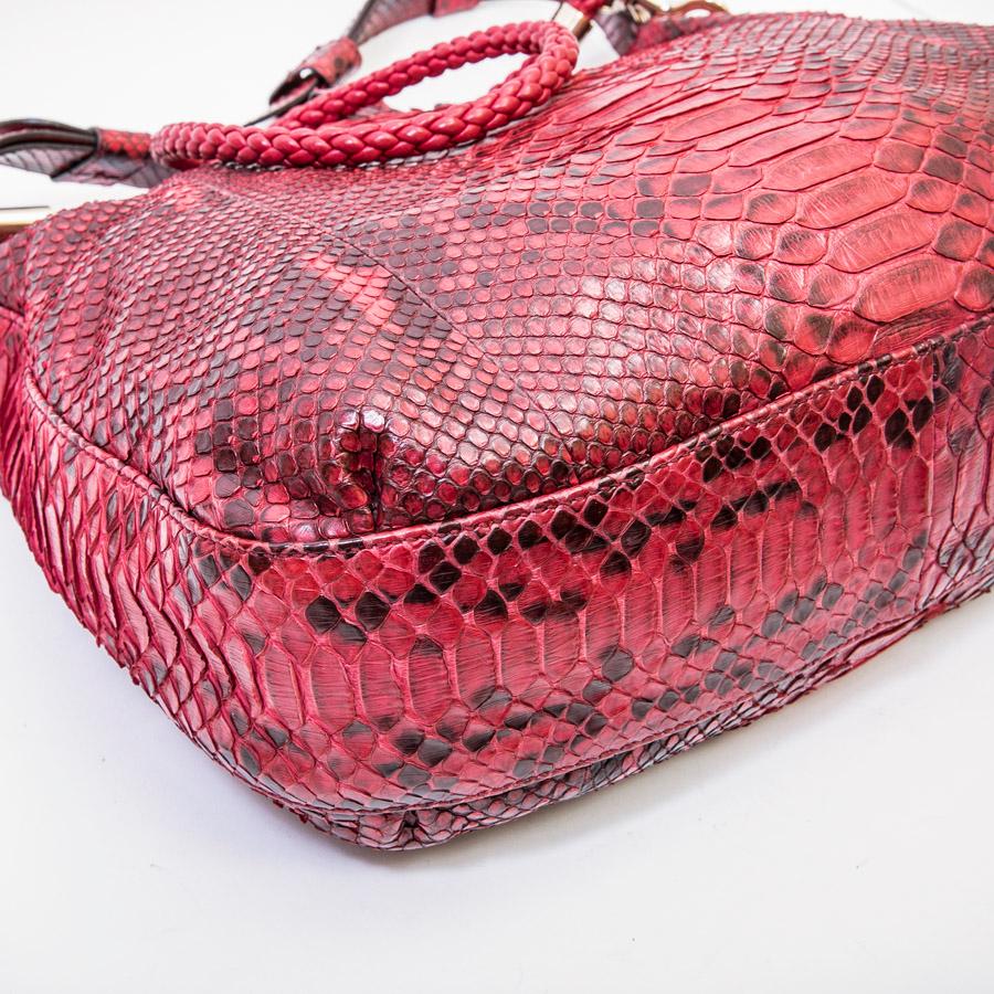 GUCCI Bag In Red Python In Excellent Condition For Sale In Paris, FR