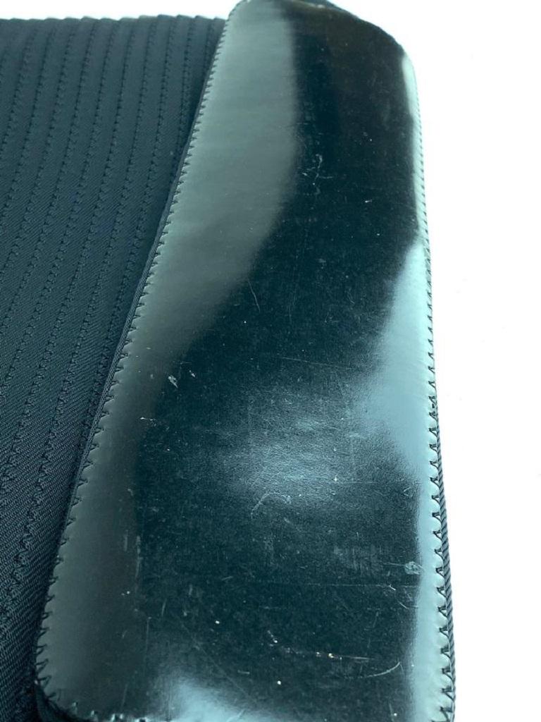 Gucci Tragetasche aus gestepptem Bambus mit Riemen 5g615 Schwarze Canvas-Tasche im Angebot 1
