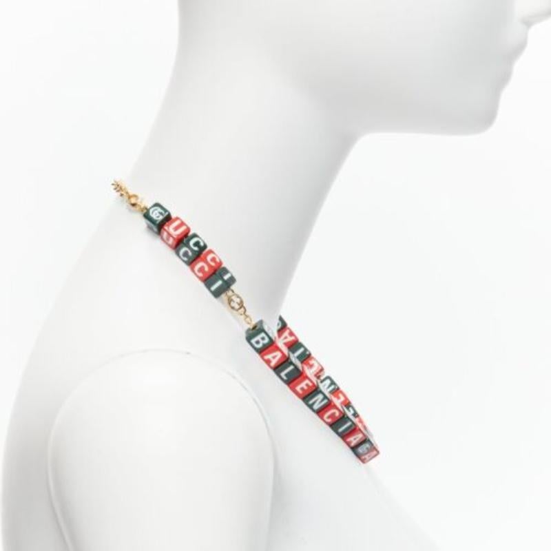 Donna Gucci Balenciaga 2021 Hacker Project Symbols rosso verde cubi collana corta in vendita