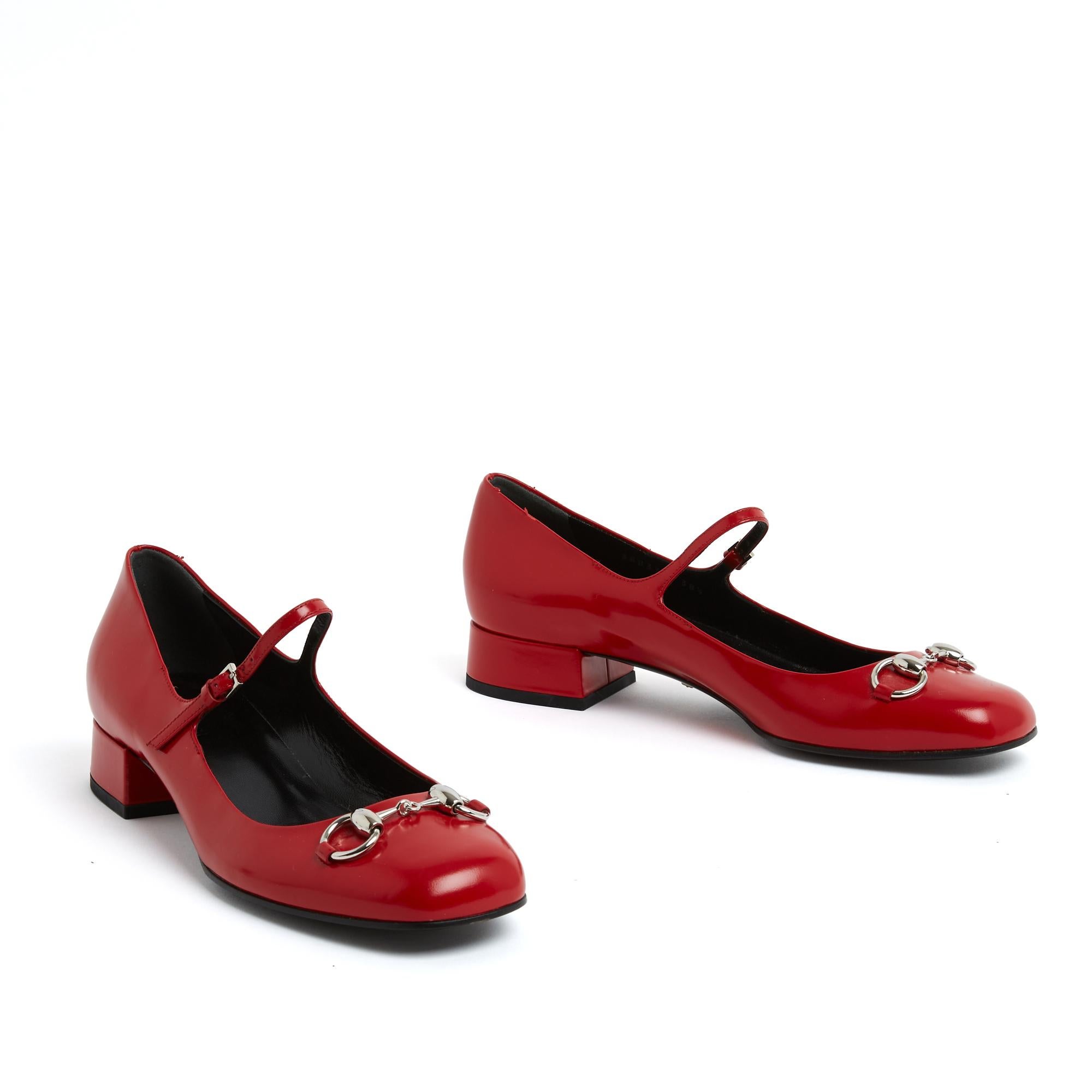 Gucci Ballerines EU38.5 Red Leather Horsebit Flats Ballets UK5.5 US8 In New Condition In PARIS, FR