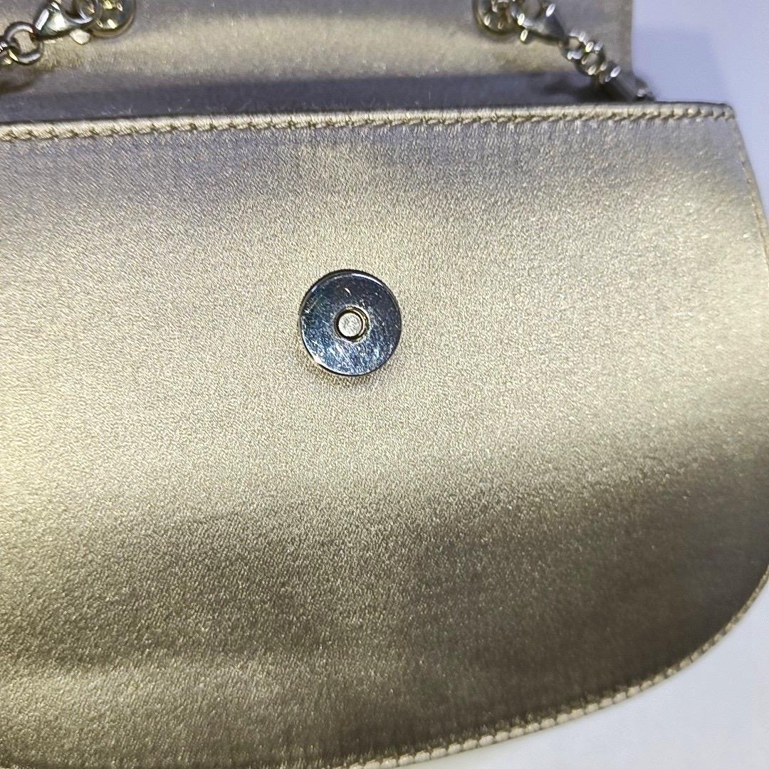 Gucci Bamboo 1947 Night Super Mini Beige Silk Evening Bag with Chain For Sale 4