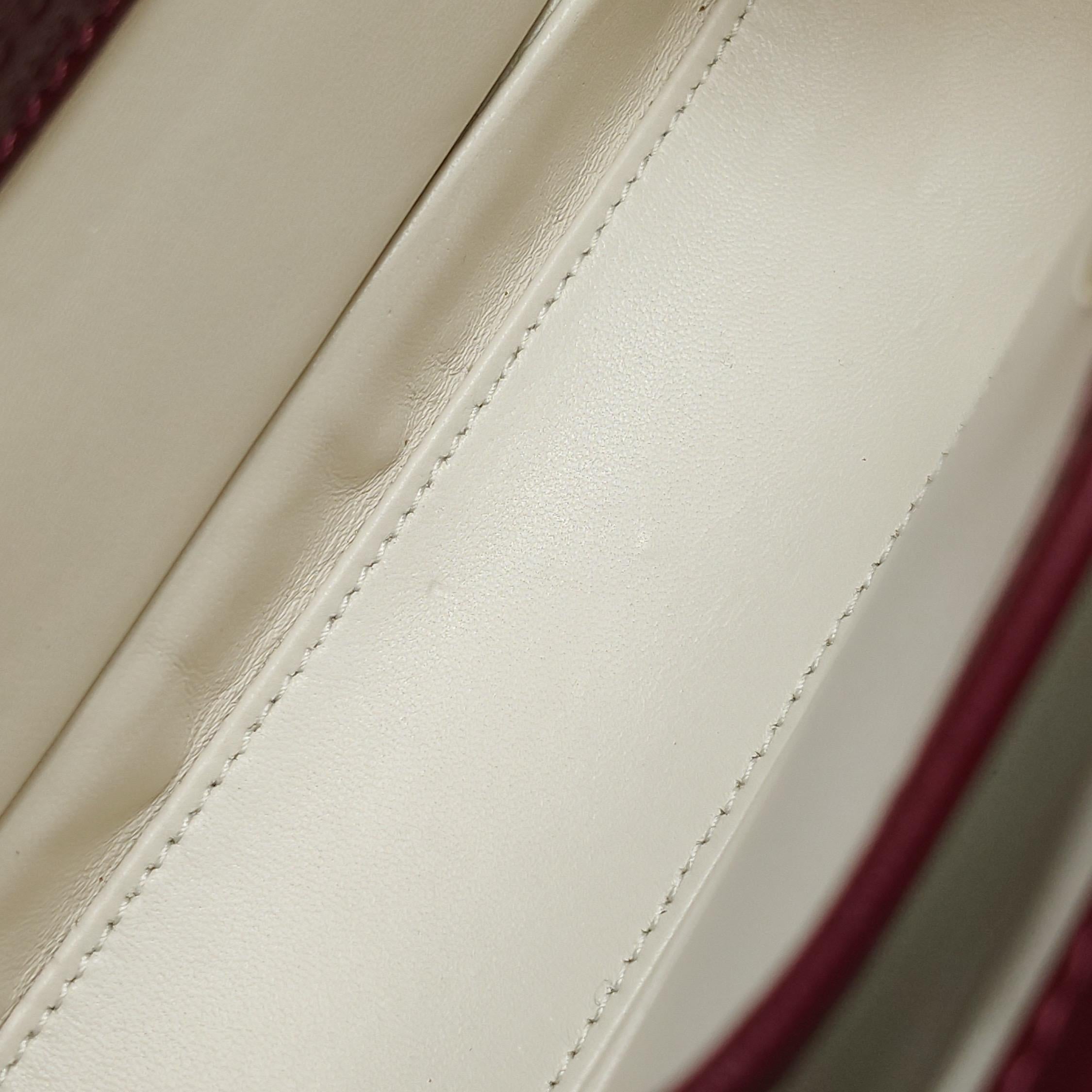 Gucci Bamboo 1947 Small Ancora Red Burgundy Patent Leather Top Handle Bag en vente 10