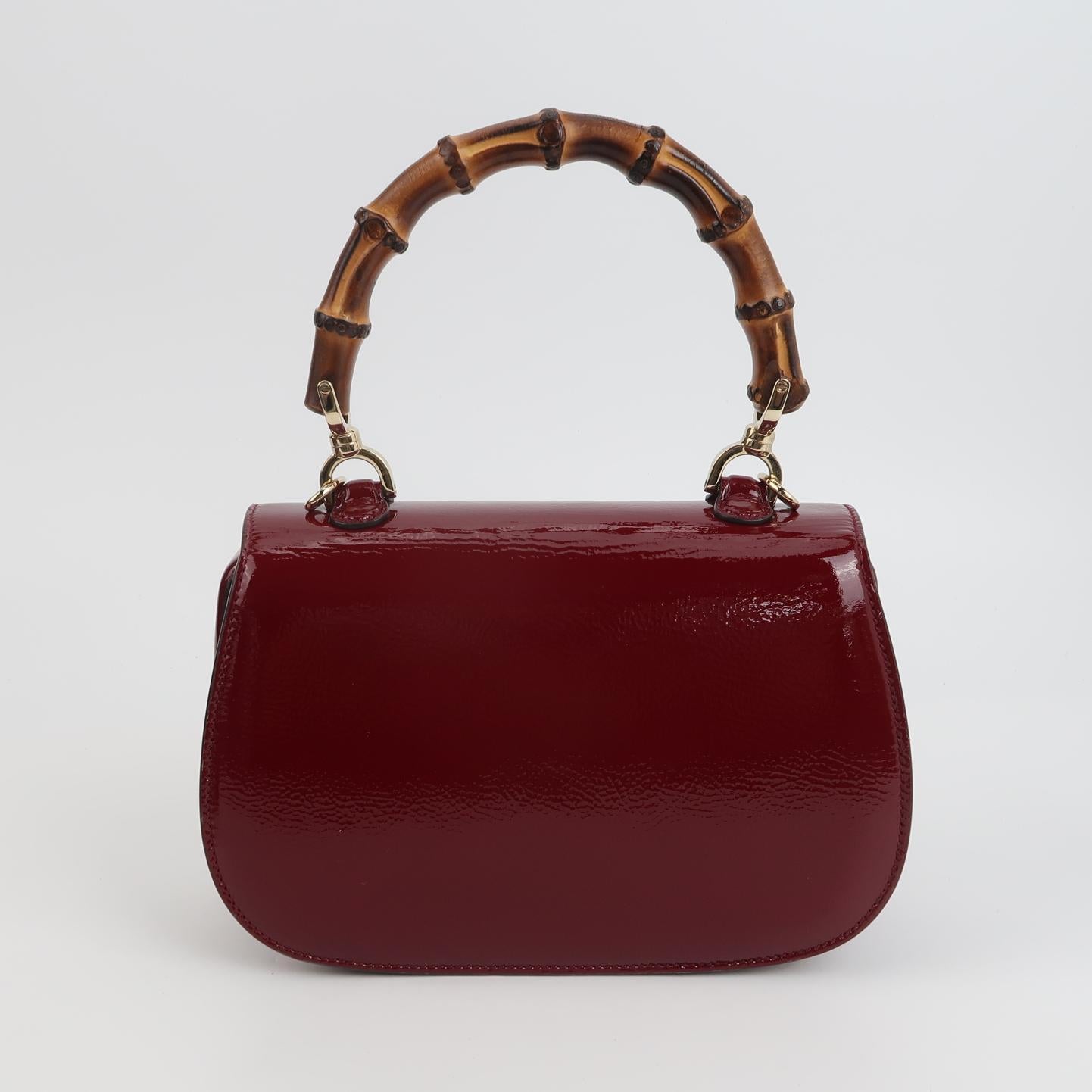 Rouge Gucci Bamboo 1947 Small Ancora Red Burgundy Patent Leather Top Handle Bag en vente