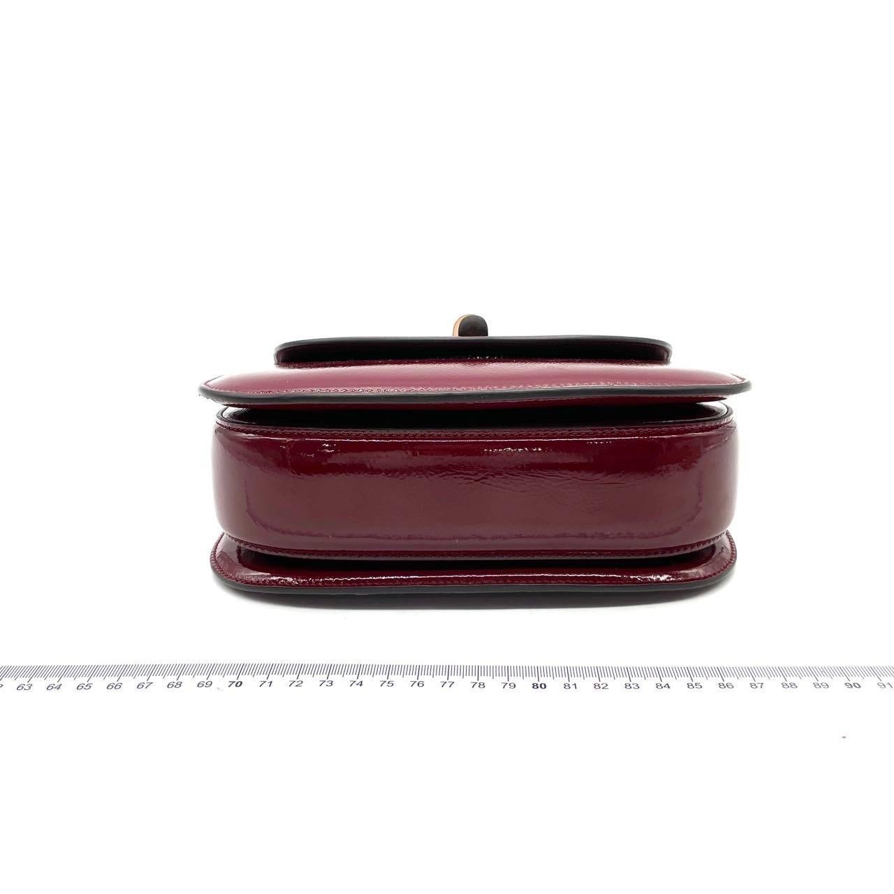 Gucci Bamboo 1947 Small Ancora Red Burgundy Patent Leather Top Handle Bag Excellent état - En vente à AUBERVILLIERS, FR