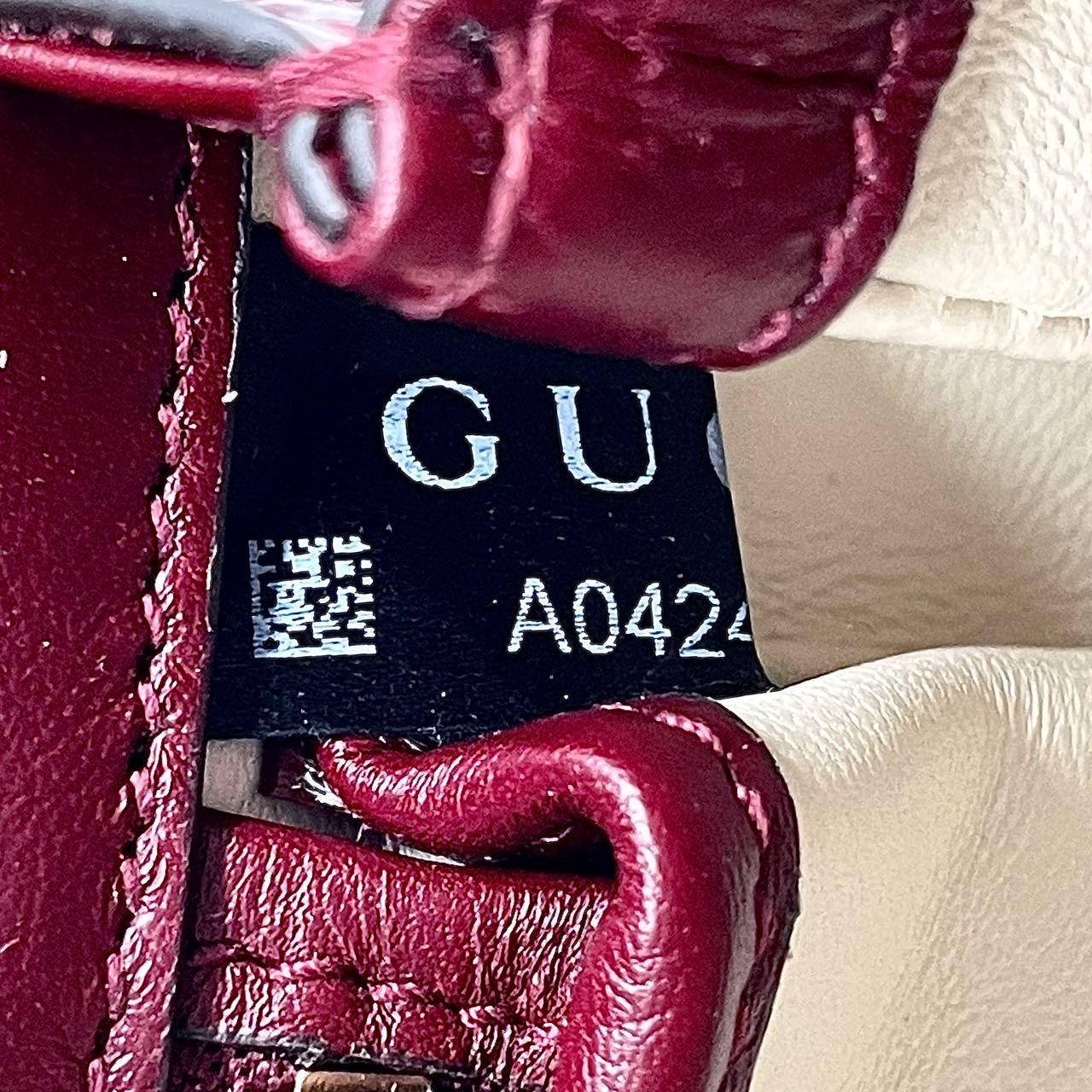 Gucci Bamboo 1947 Small Ancora Red Burgundy Patent Leather Top Handle Bag en vente 4