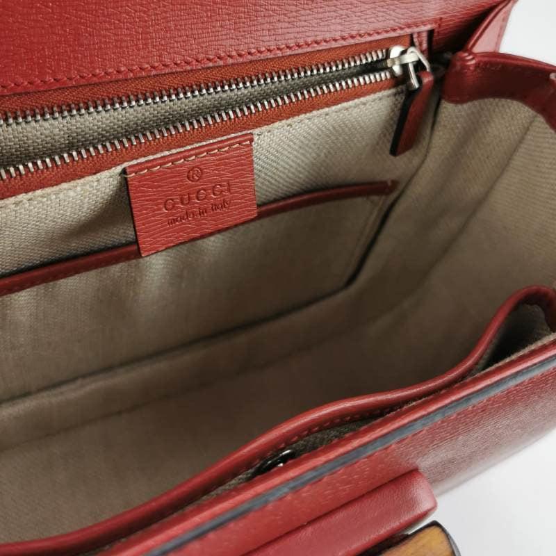 Gucci Bamboo 1947 Top Handle Bag Leather Small Burgundy with Strap In Excellent Condition For Sale In AUBERVILLIERS, FR