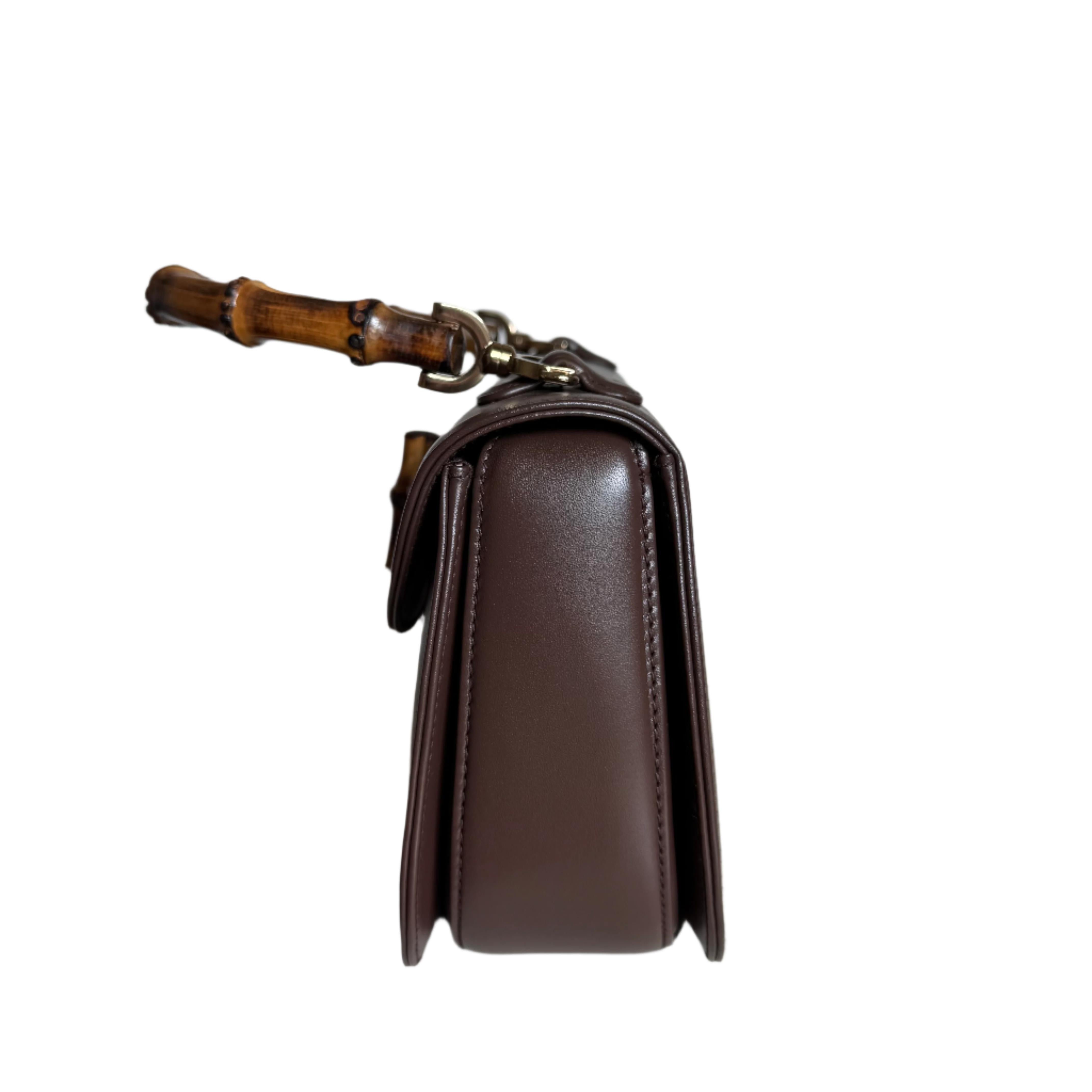 Gucci Bamboo 1947 Top Handle Bag Leather Small Chocolate Brown with Strap In Excellent Condition In AUBERVILLIERS, FR
