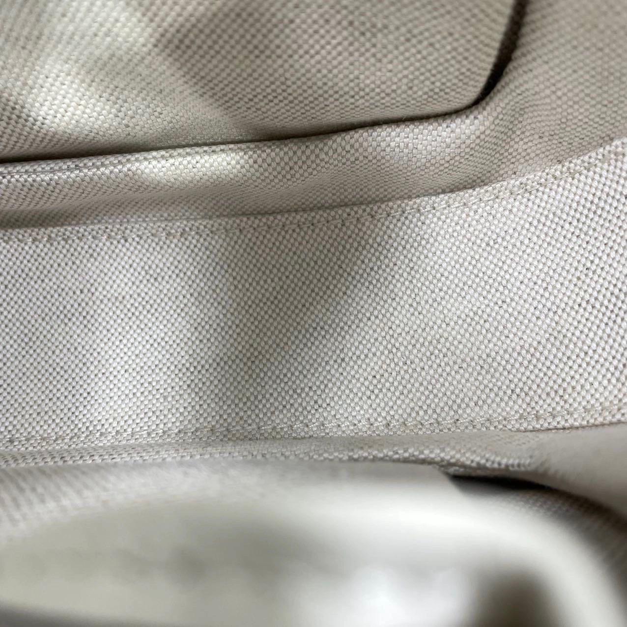 Gucci Bamboo 1947 Top Handle Bag Small White Box Leather Canvas Strap en vente 7