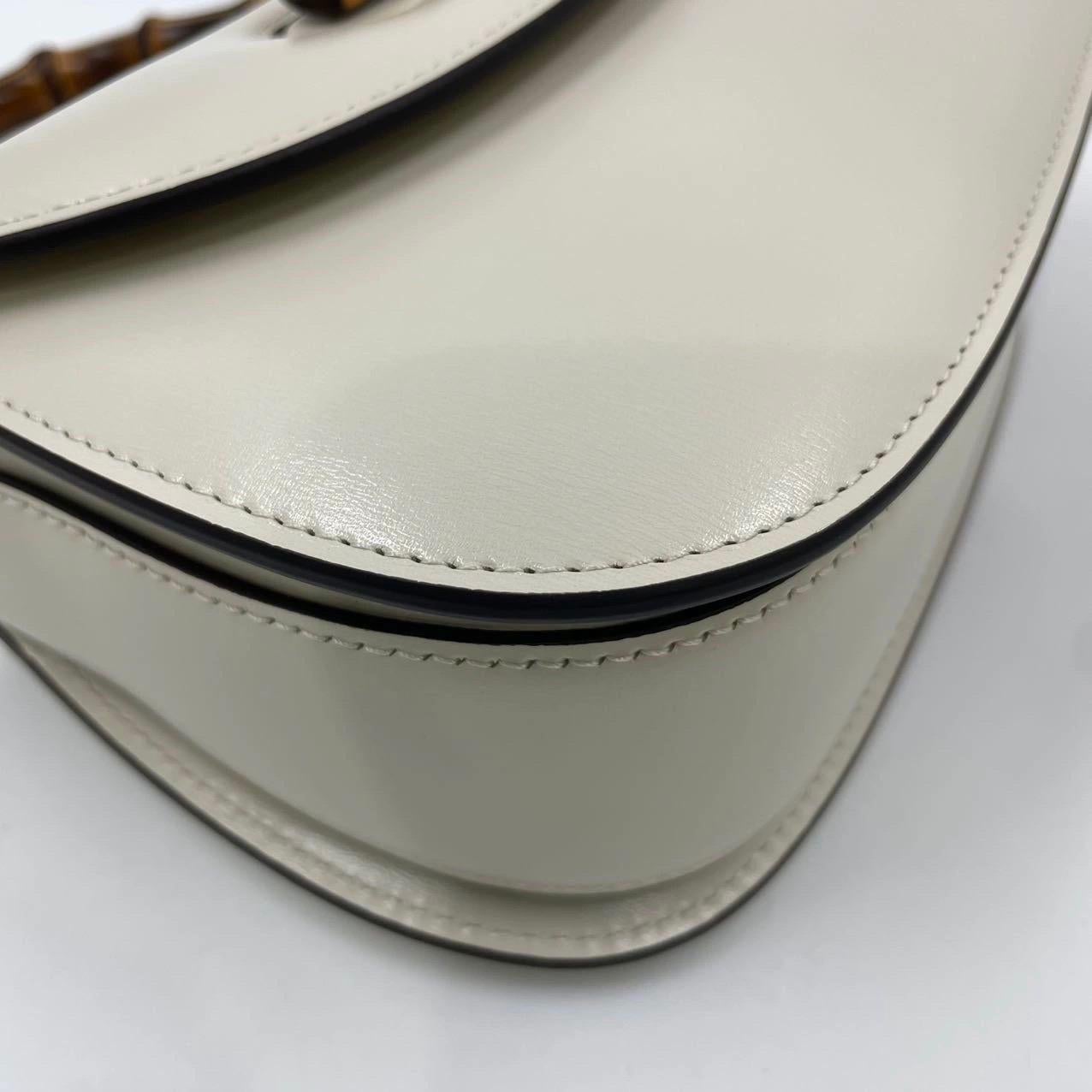 Gucci Bamboo 1947 Top Handle Bag Small White Box Leather Canvas Strap en vente 11