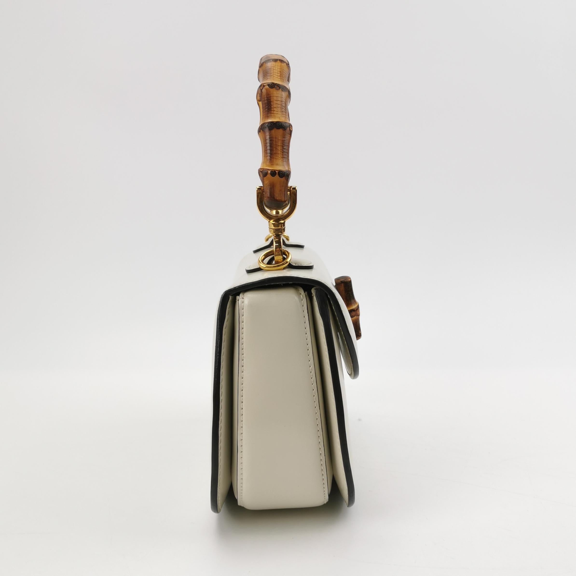 Gucci Bamboo 1947 Top Handle Bag Small White Box Leather Canvas Strap Excellent état - En vente à AUBERVILLIERS, FR