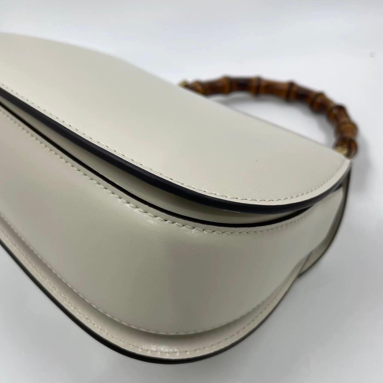 Gucci Bamboo 1947 Top Handle Bag Small White Box Leather Canvas Strap en vente 4
