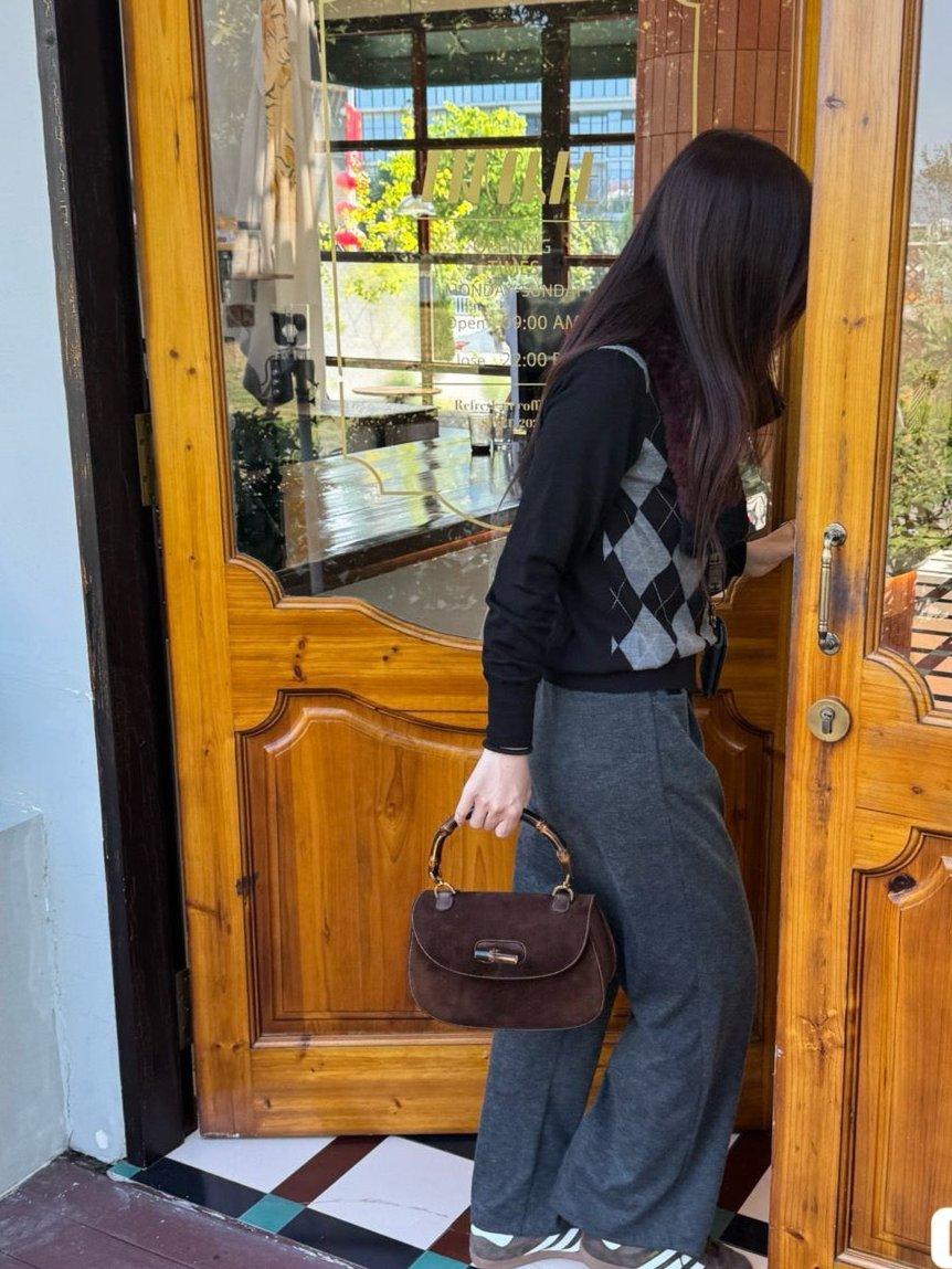 Gucci Bamboo 1947 Top Handle Bag Suede Leather Medium Dark Chocolate Brown
 These are professional photos of the actual bag.
 This Gucci crossbody bag has the signature oval design with the bamboo turn lock.
 CONDITION: EXCELLENT
 Light rubbing