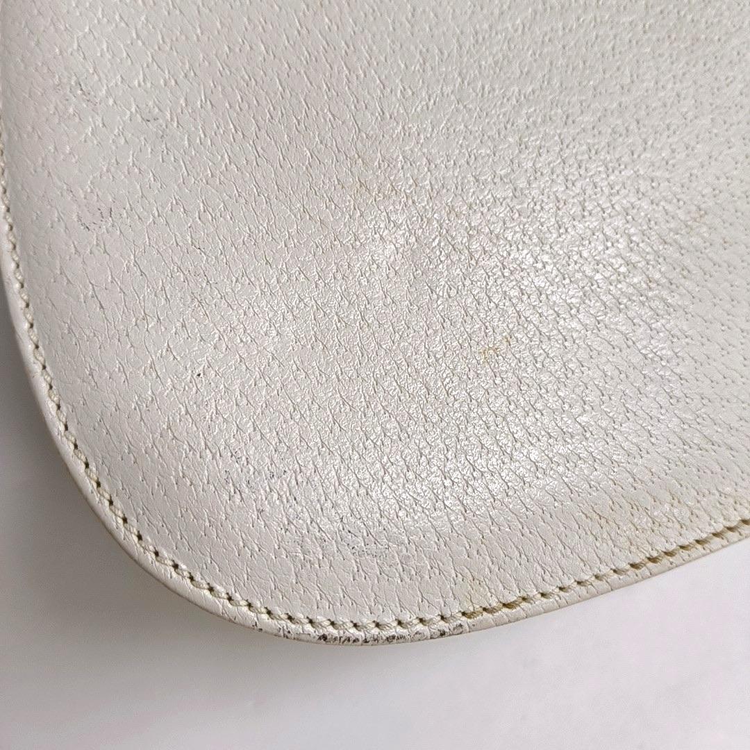 Gucci Bamboo 1947 Top Handle Bag Weißes genarbtes Leder Medium im Angebot 8