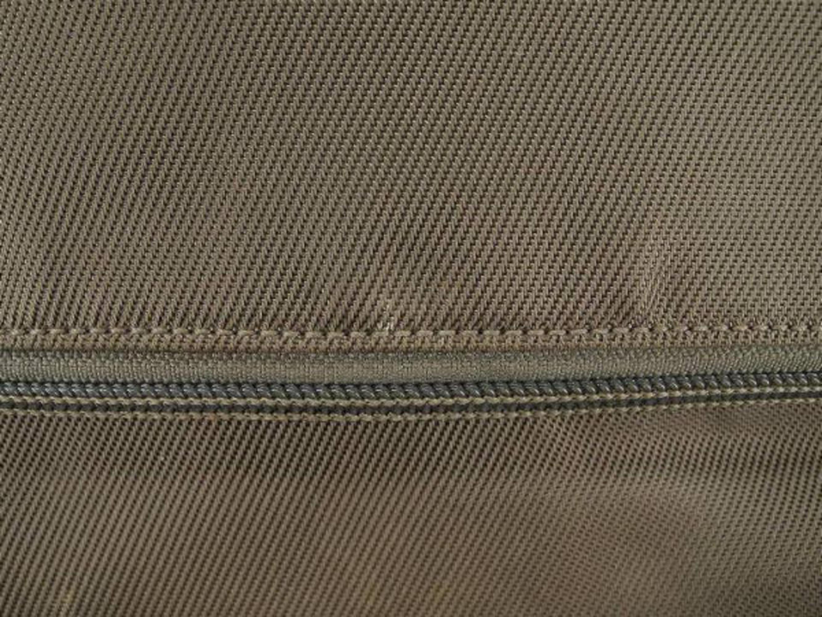 Gucci Bamboo 2way Tote 223797 Khaki Nylon Shoulder Bag For Sale 3