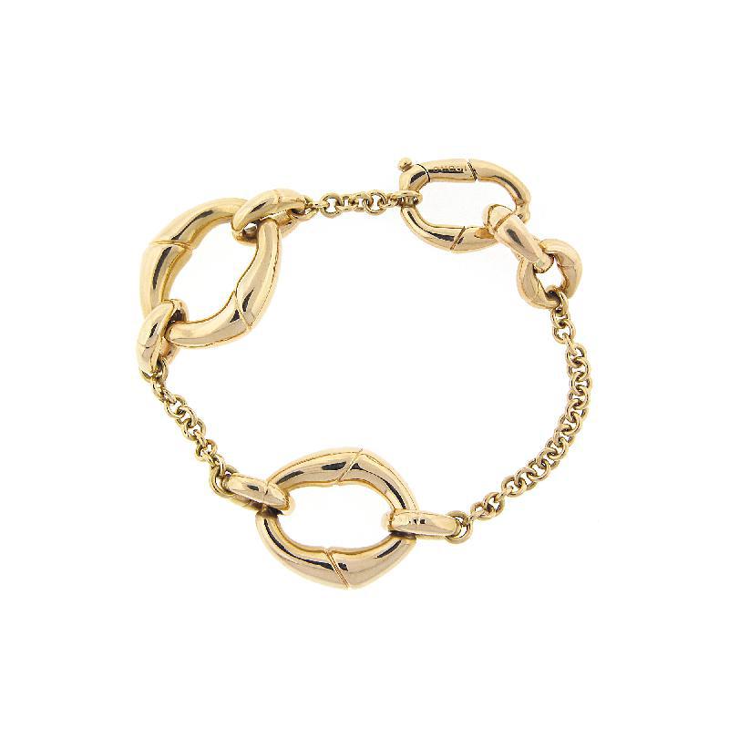 Retired Gucci Bamboo Collection bracelet. The bracelet is 7 inches in length, made of 18K yellow gold, and weighs 12.7 DWT (approx. 19.75 grams).