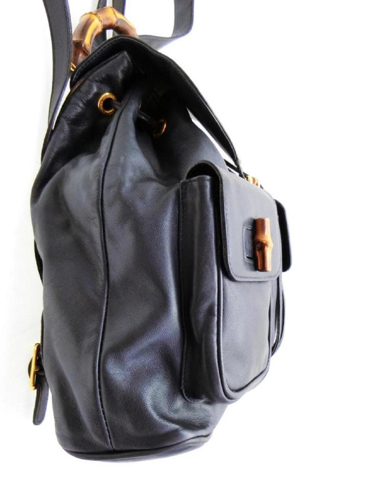 Gucci Bamboo Twin Pocket 234319 Navy Blue Leather Backpack In Good Condition In Dix hills, NY