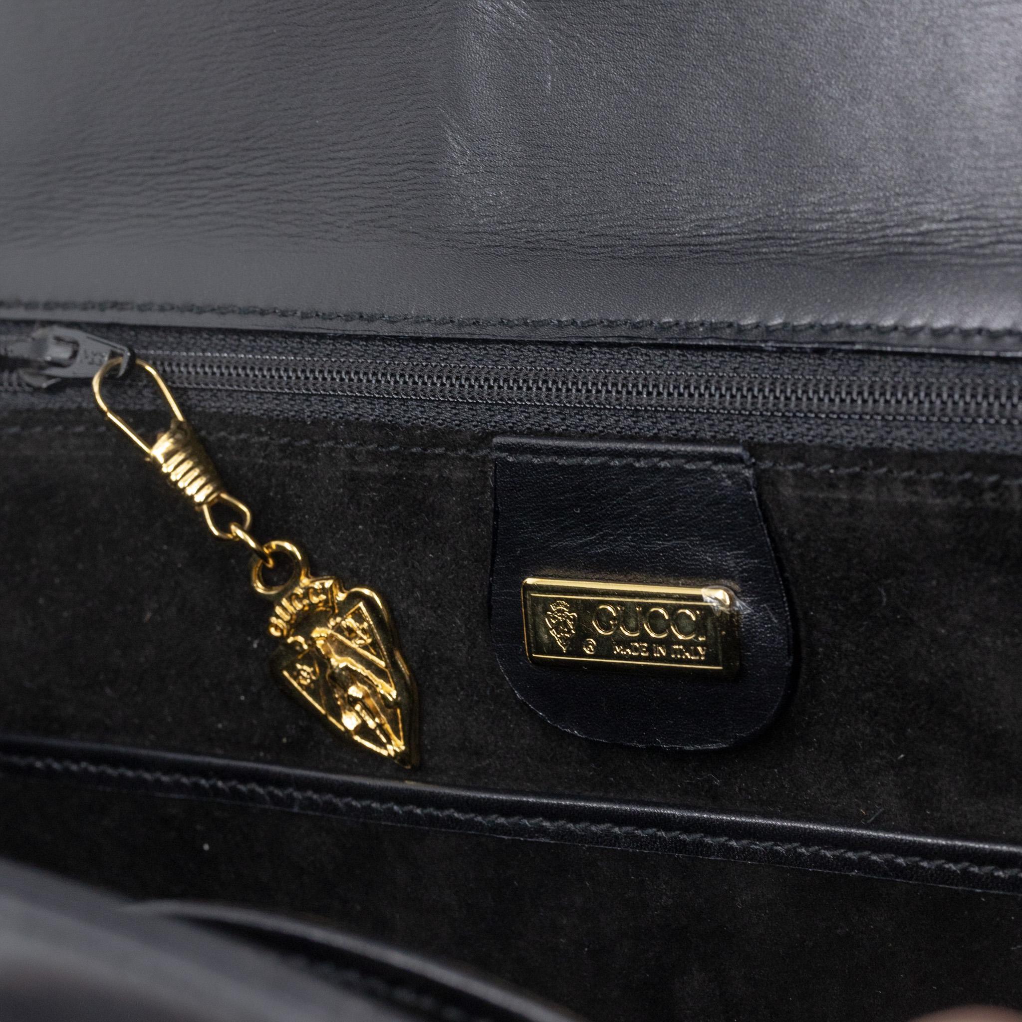 Gucci Bamboo Vintage 1947 Borsa a manico alto in pelle nera, 1980. 5