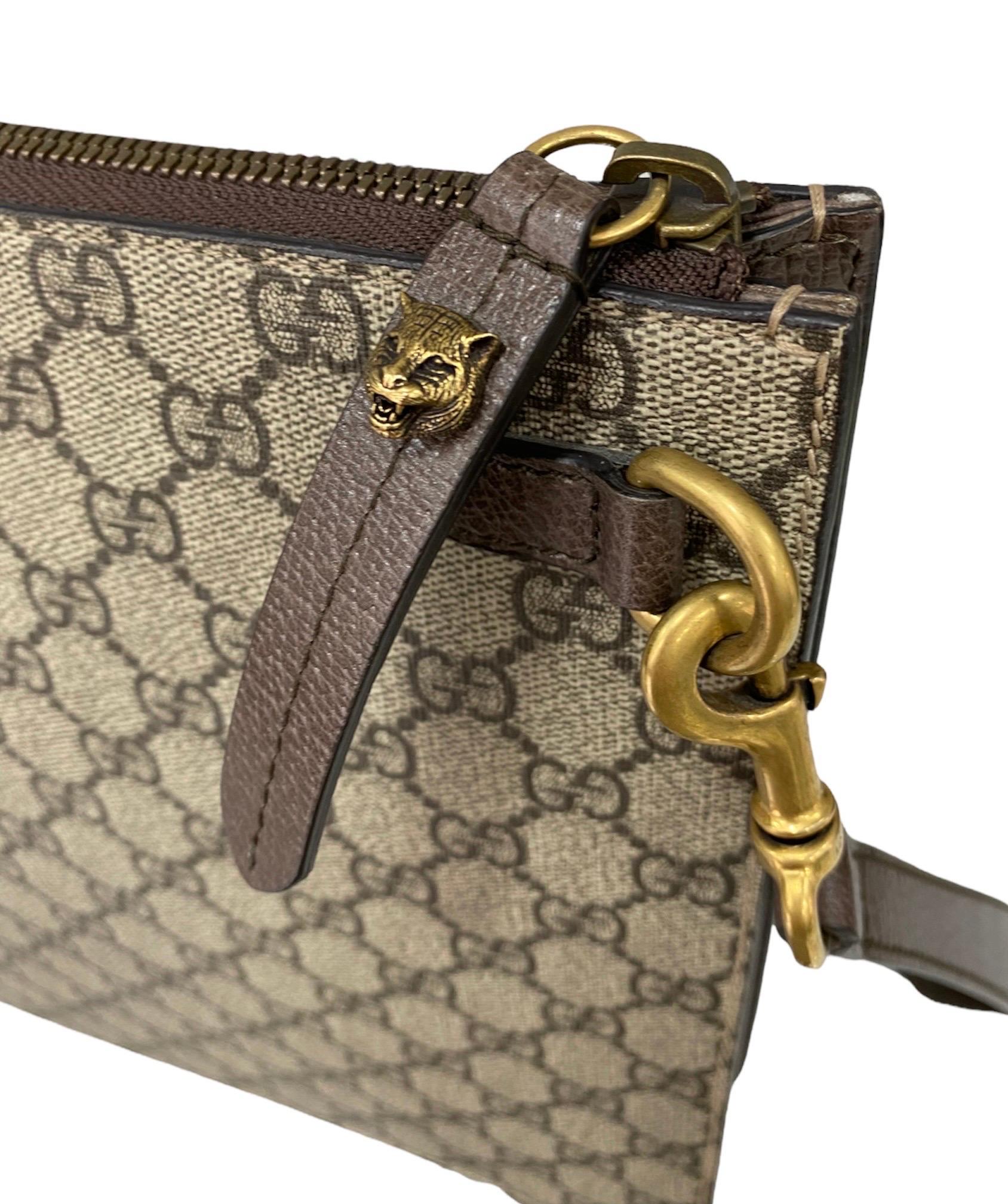 Gucci Bienen-Pochette GG Supreme (Grau)