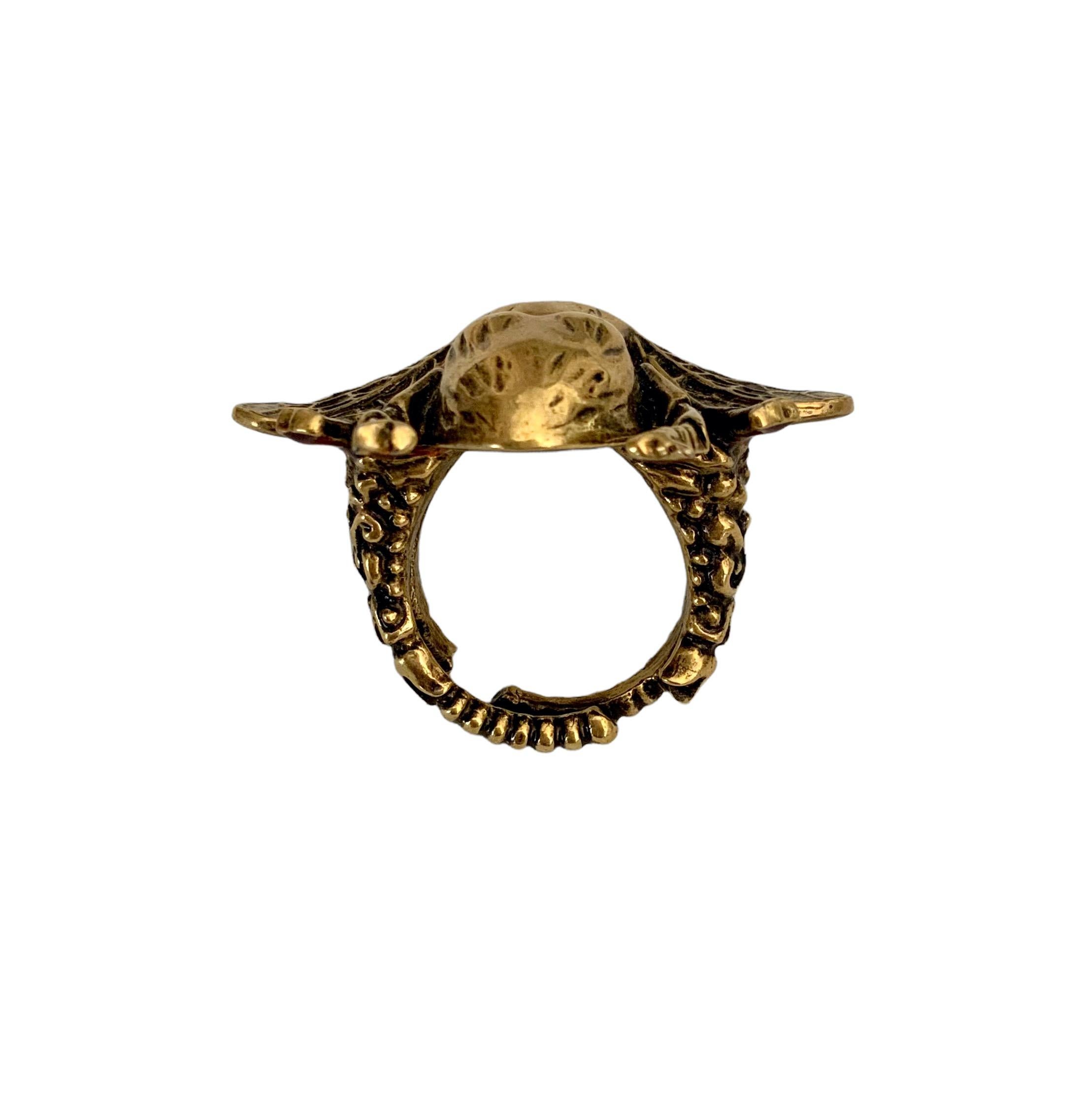 Gucci Bee Ring In Excellent Condition In Geneva, CH