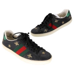Baskets basses pour hommes Gucci Bees and Stars 7 brodées en cuir GG-S0805P-0009