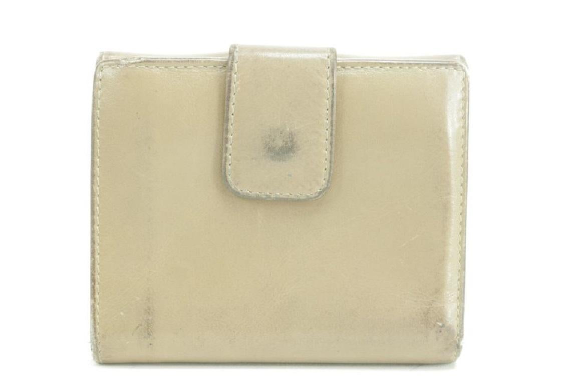 Gucci Beige 17gk0110 Leather Compact Bamboo Wallet For Sale 4