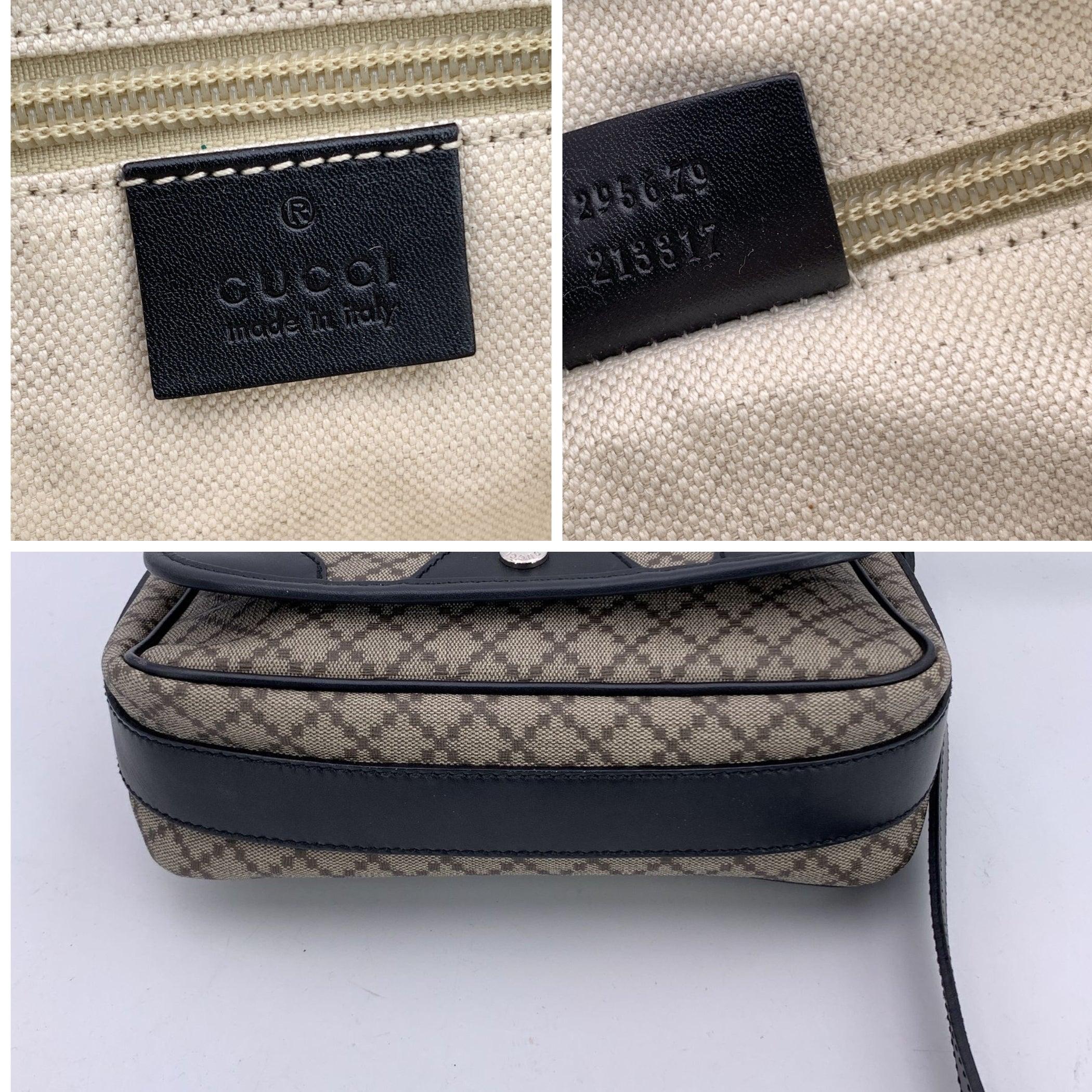 Gucci sac à bandoulière à rabat vertical en toile diamantée beige et noire Unisexe en vente