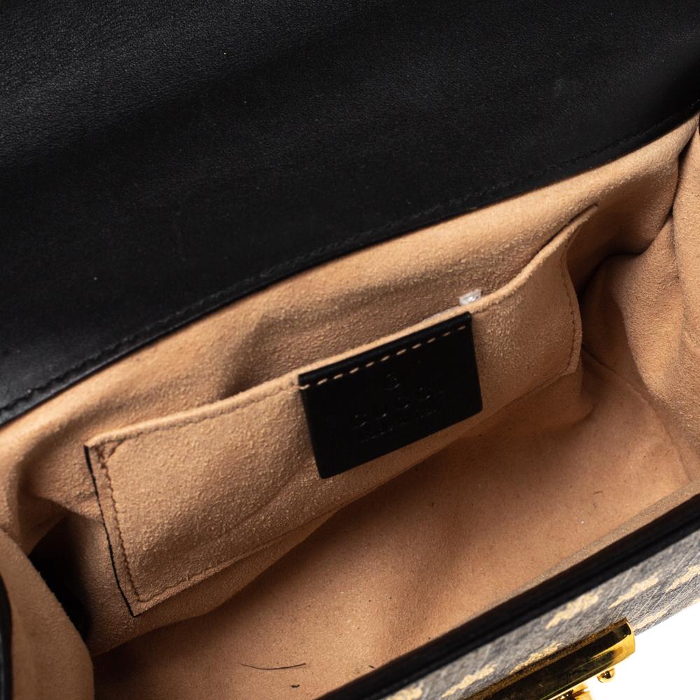 Gucci Beige/Black GG Supreme Bees Canvas and Leather Small Padlock Shoulder Bag For Sale 4