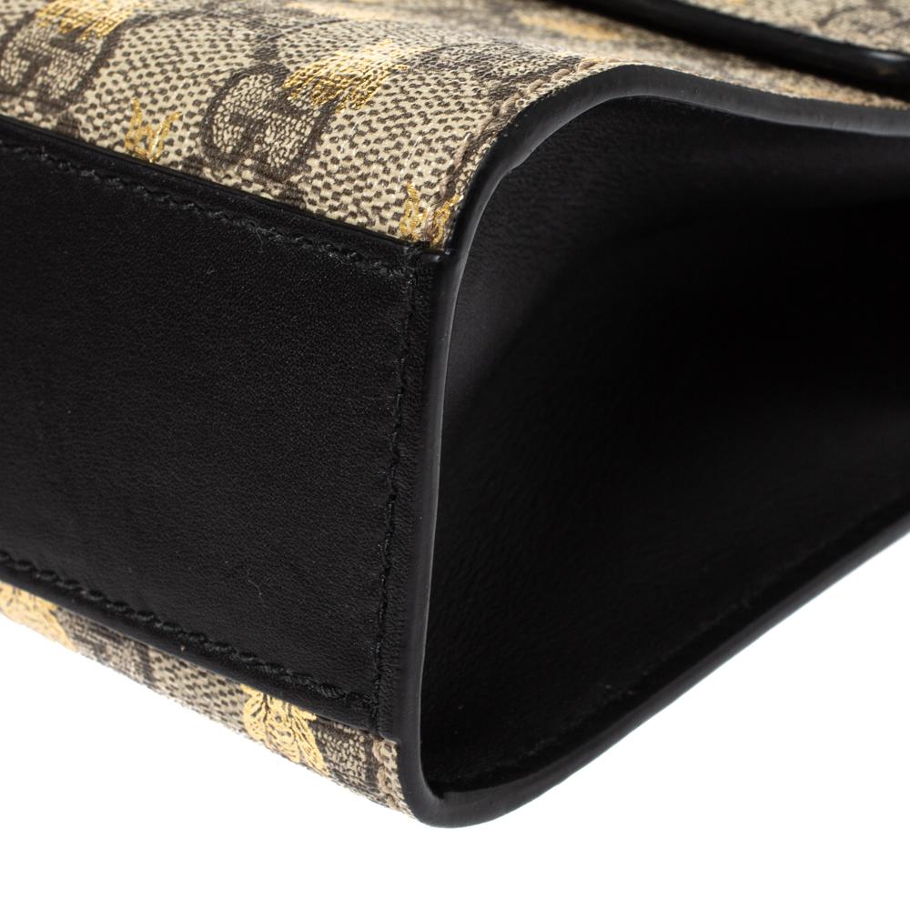 gucci bee clutch bag