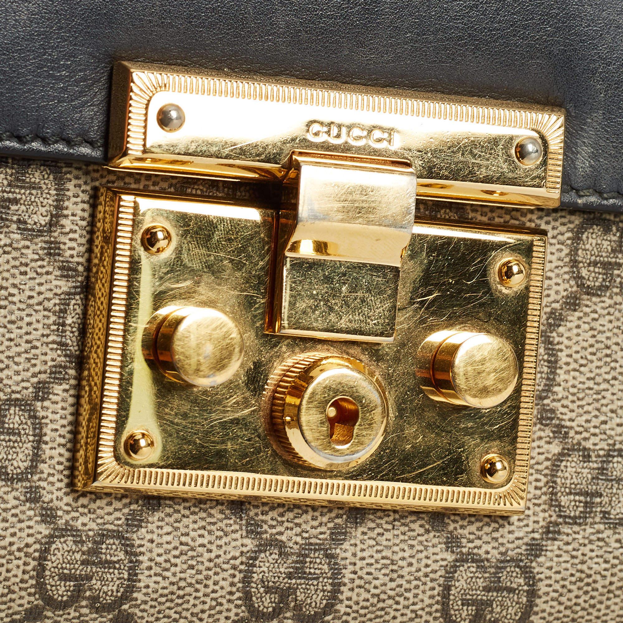 Gucci Beige/Noir Sac à bandoulière en toile et cuir GG Supreme avec petit cadenas 6