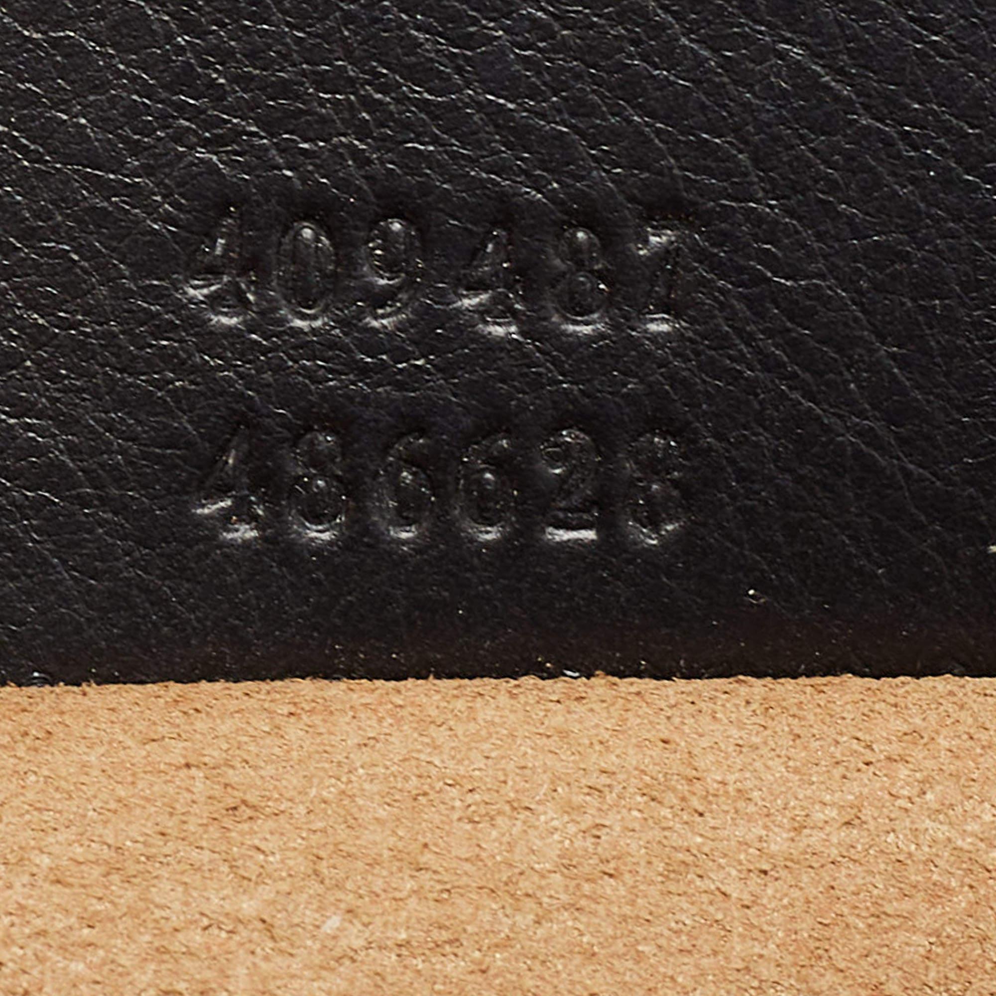 Gucci Beige/Black GG Supreme Canvas and Leather Small Padlock Shoulder Bag 10