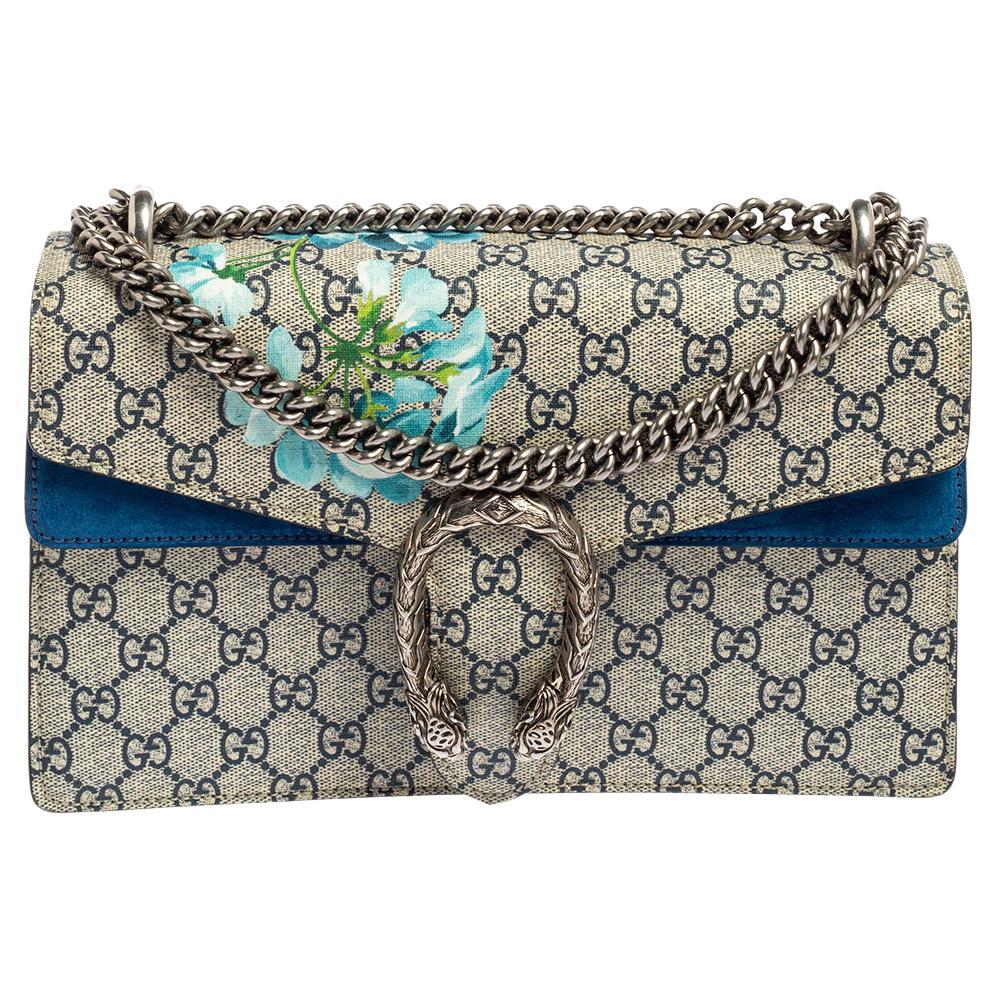 Gucci Camera Shoulder Bag GG Canvas Small at 1stDibs gucci canvas