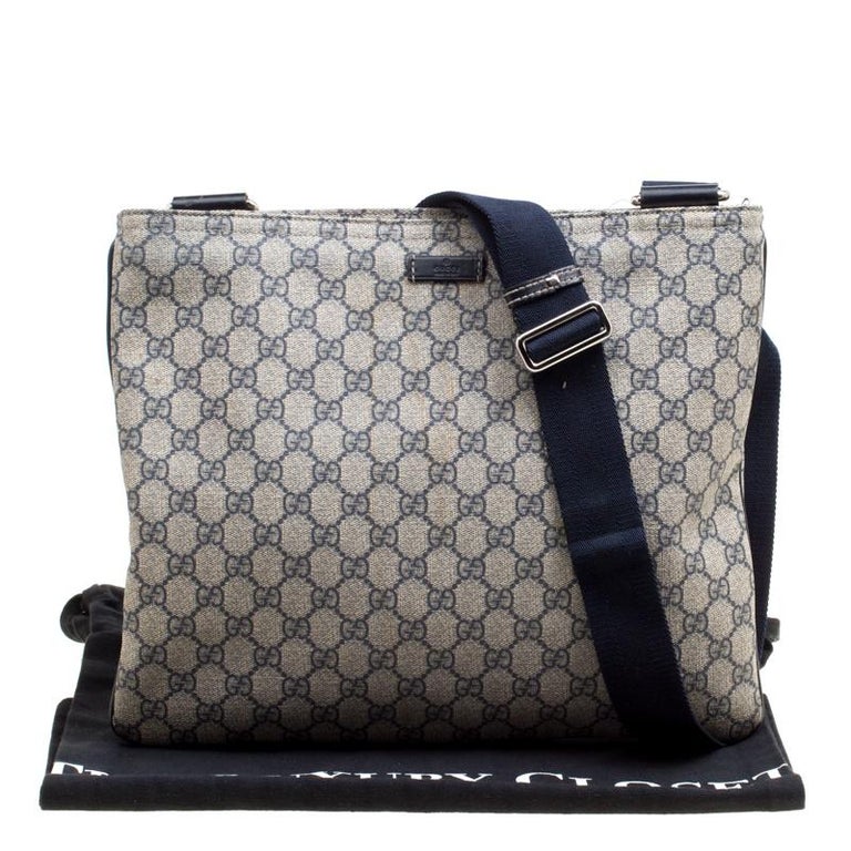 Gucci Beige/Blue GG Supreme Canvas Messenger Bag For Sale at 1stdibs