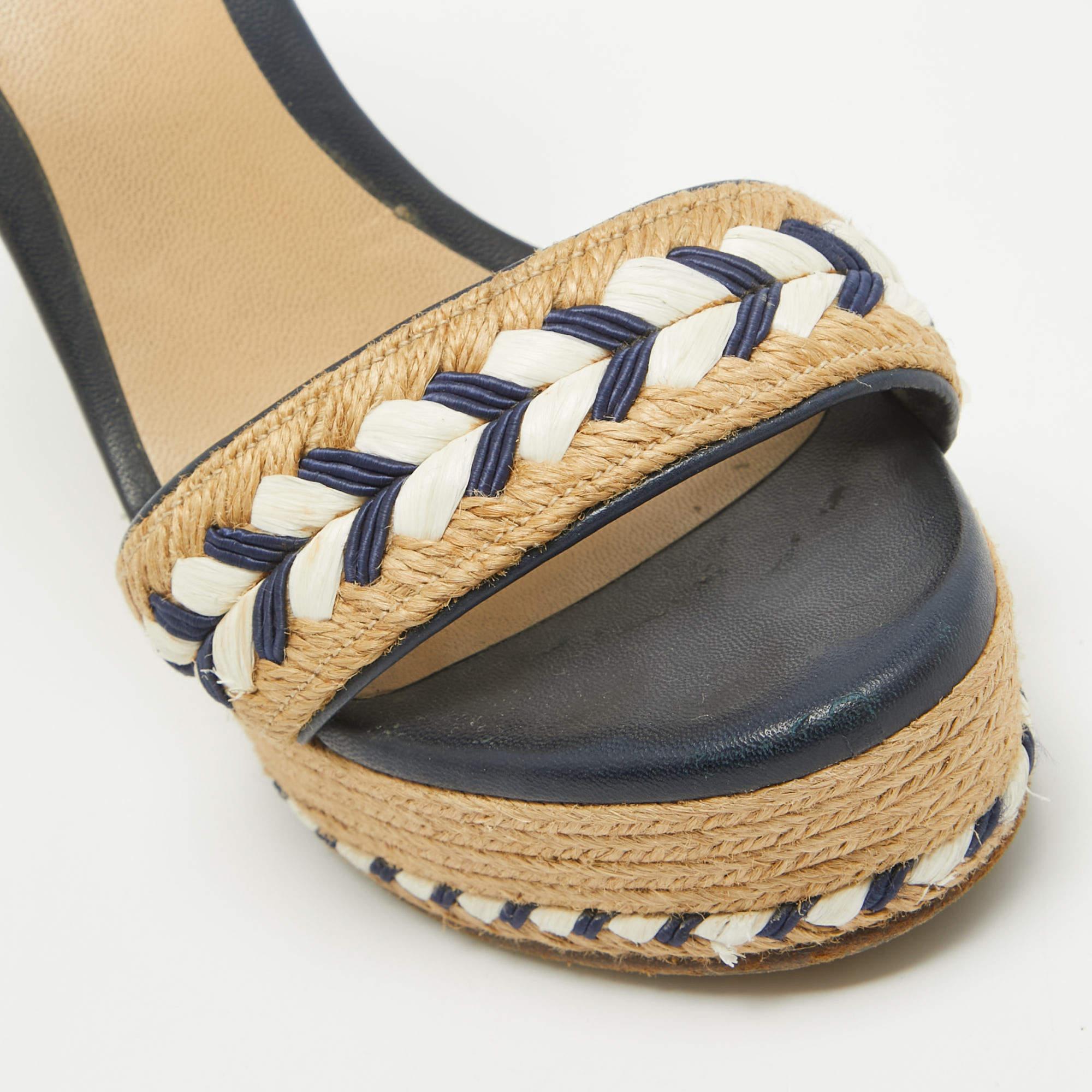 Gucci Beige/Blue Leather and Raffia Wedge Sandals Size 36 2