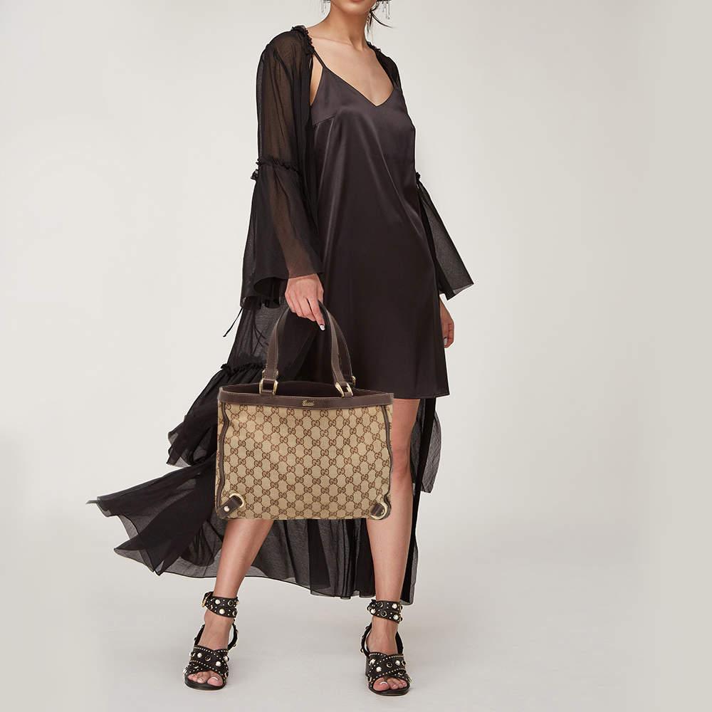This alluring tote bag for women has been designed to assist you on any day. Convenient to carry and fashionably designed  the tote is cut with skill and sewn into a great shape. It is well equipped to be a reliable accessory.