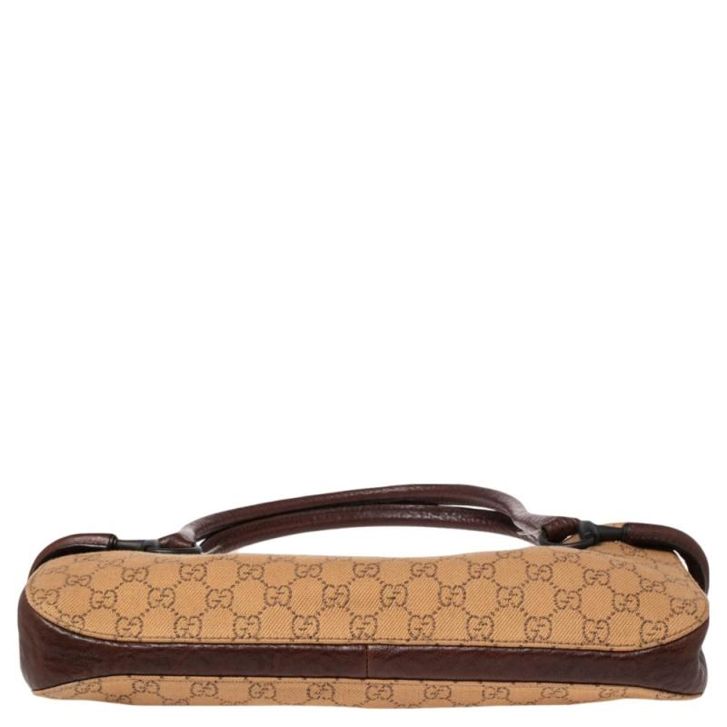 Gucci Beige/Brown GG Canvas and Leather Baguette In Good Condition In Dubai, Al Qouz 2