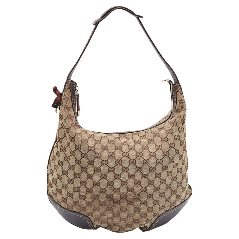 Gucci - Pristine Rare Gucci messenger bag on Designer Wardrobe