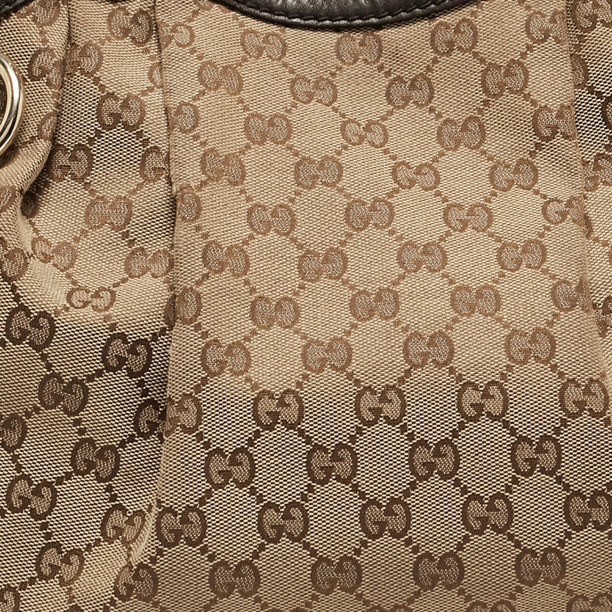 Gucci Beige/Brown GG Canvas and Leather Medium Sukey Tote For Sale 12