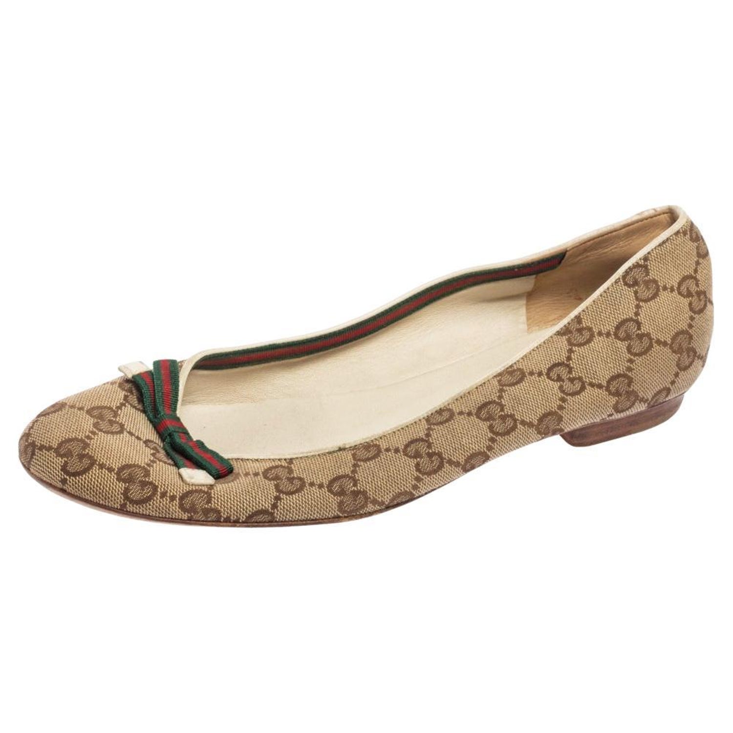 Gucci - Chaussures de ballet à nœud papillon en toile GG beige/marron,  taille 39 - En vente sur 1stDibs