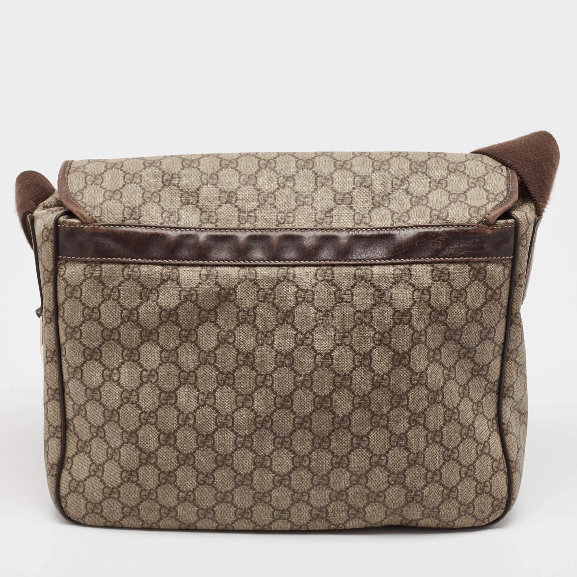 Women's Gucci Beige/Brown GG Supreme Canvas and Leather Diaper Messenger Bag