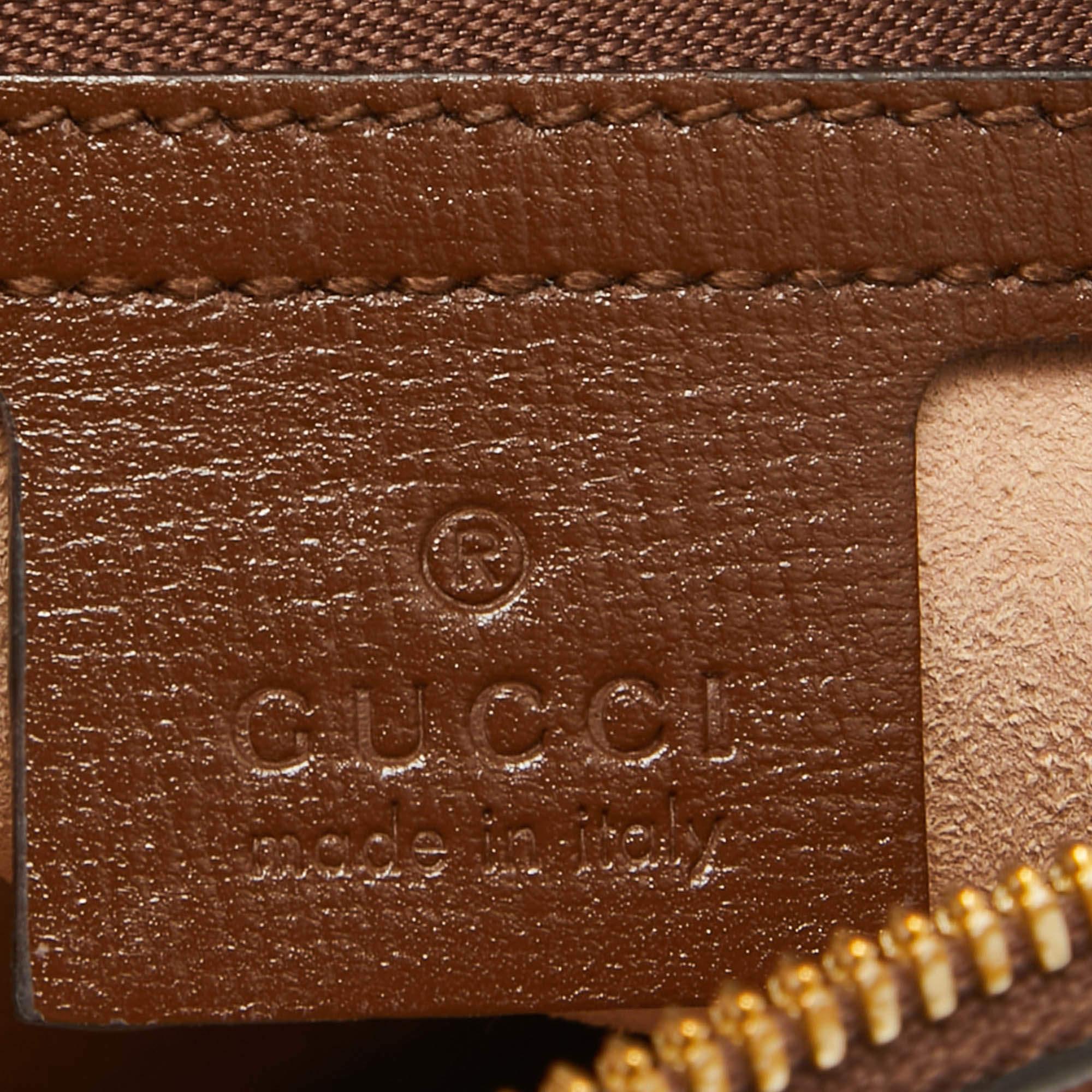 Gucci Beige/Brown GG Supreme Canvas and Leather Small Horsebit 1955 Shoulder Bag In Excellent Condition In Dubai, Al Qouz 2