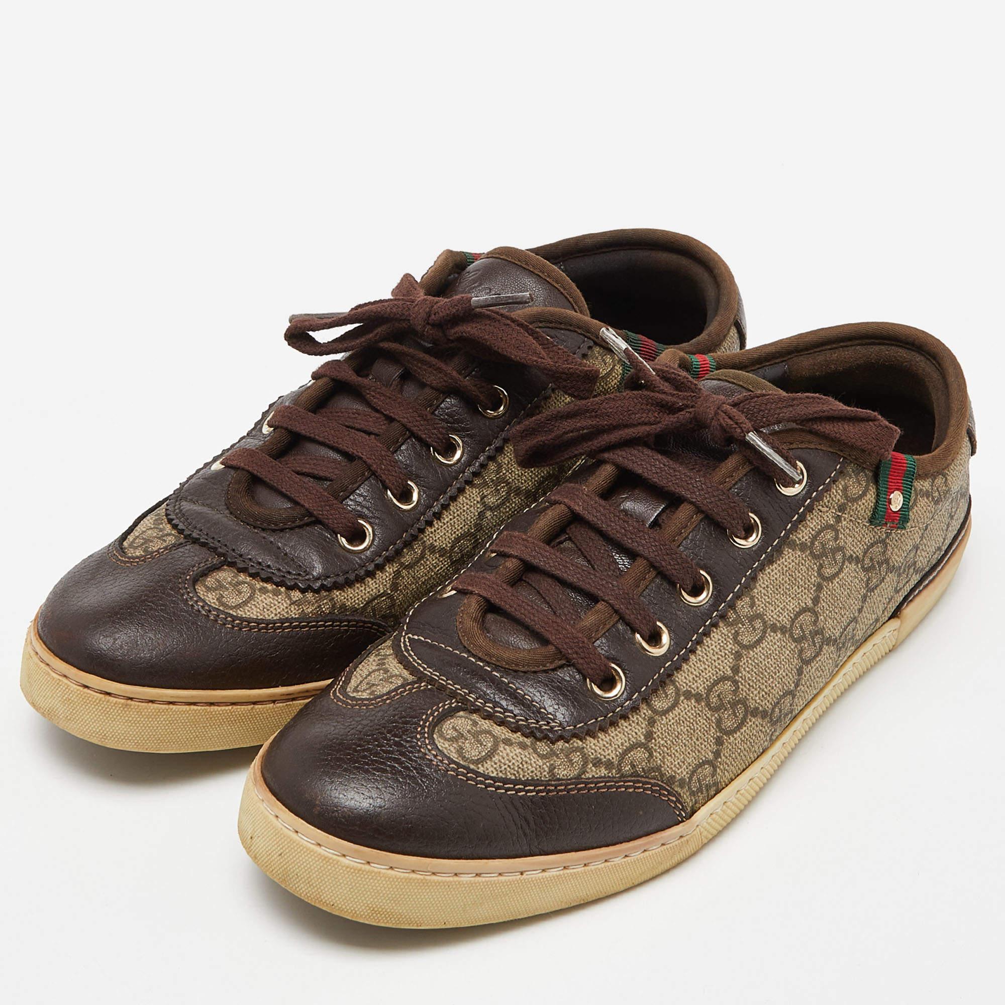 Coming in a classic silhouette, these designer sneakers are a seamless combination of luxury, comfort, and style. These sneakers are finished with signature details and comfortable insoles.
