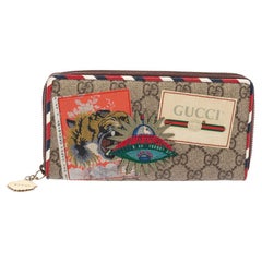Gucci Beige/Brown GG Supreme Canvas Applique Courrier Zip Around Wallet