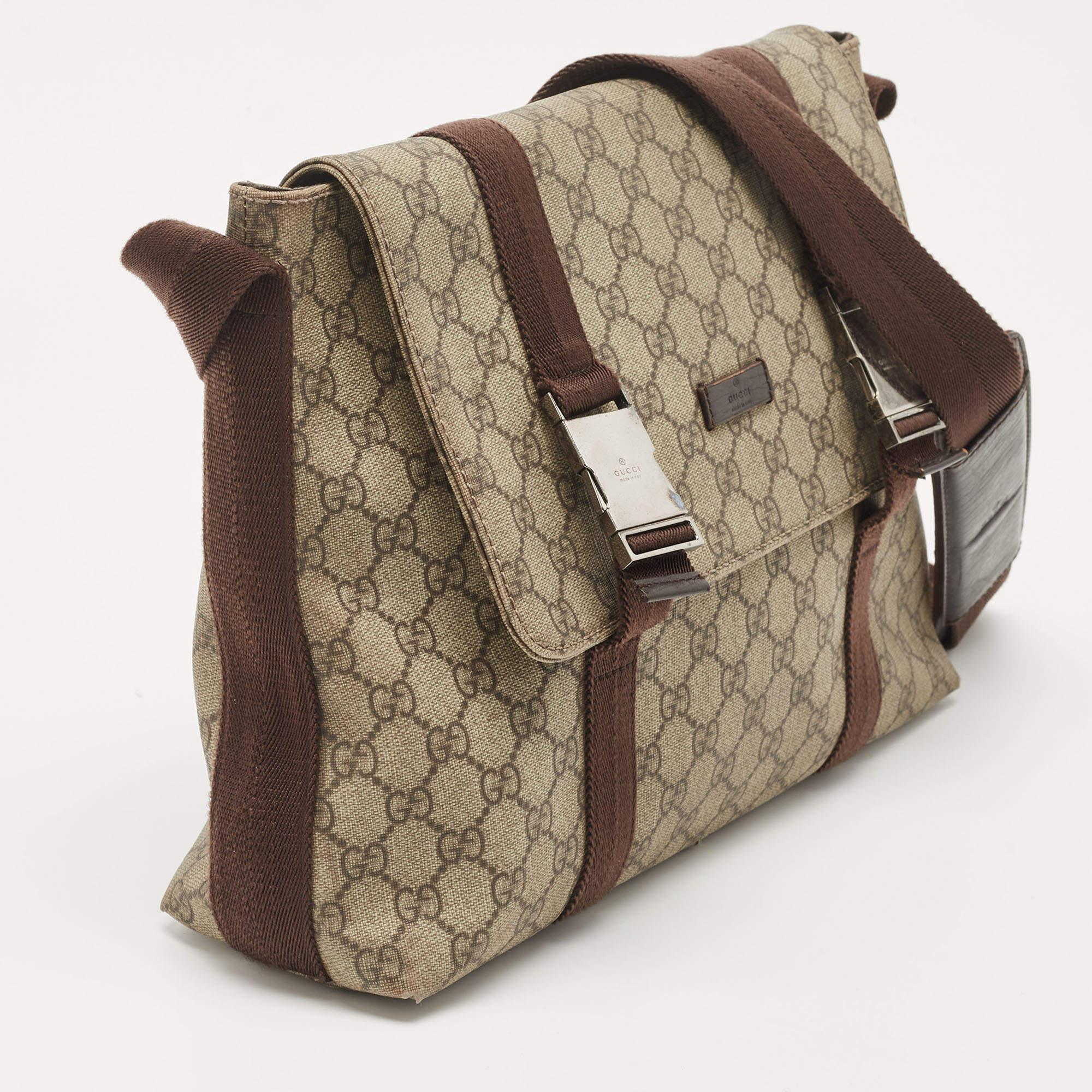  Gucci Beige/Brown GG Supreme Canvas Double Buckle Flap Messenger Bag Pour femmes 