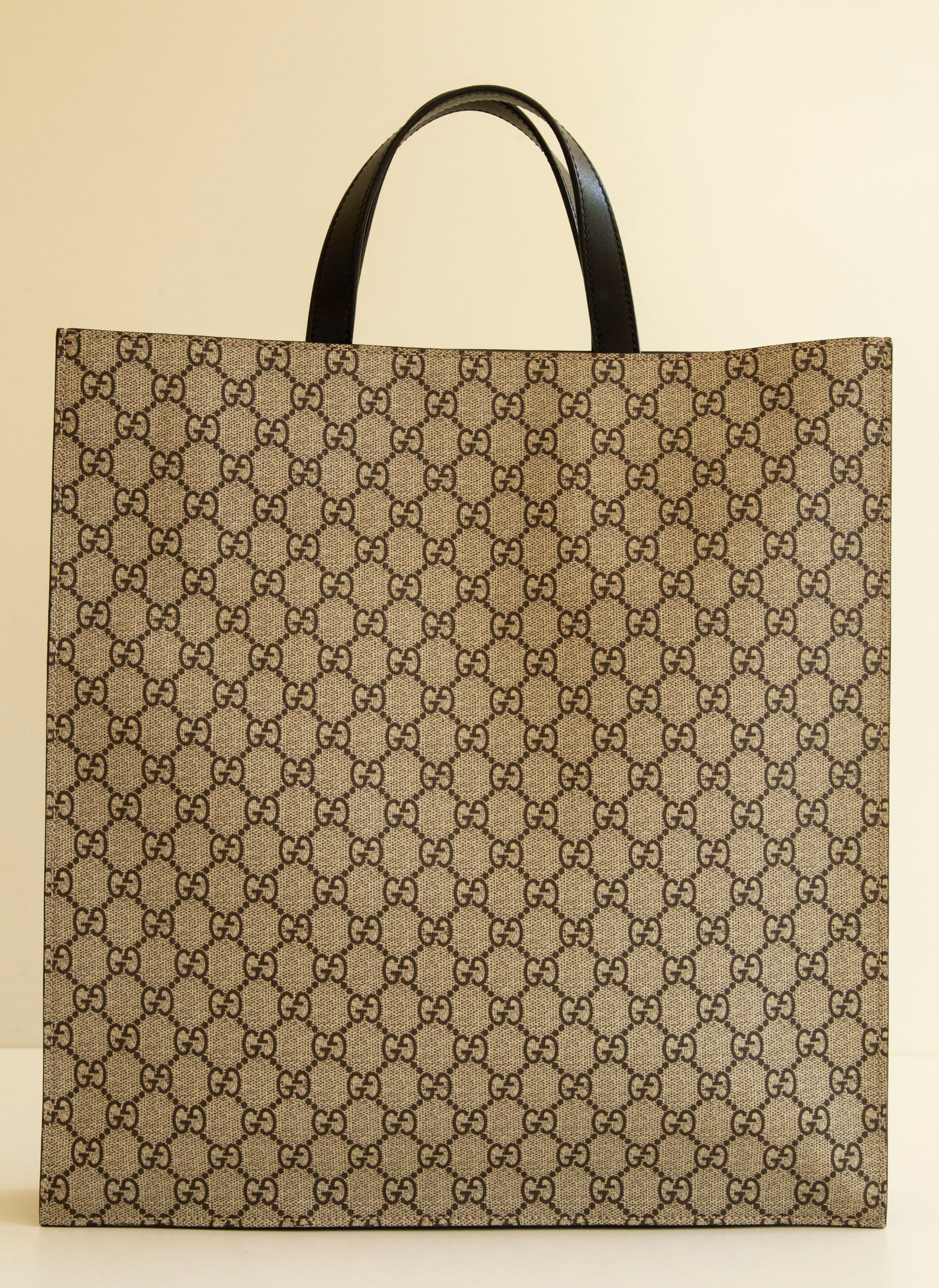 Gucci Beige Brown Guccissima Coated Canvas Tiger Tote Bag In Excellent Condition For Sale In Arnhem, NL