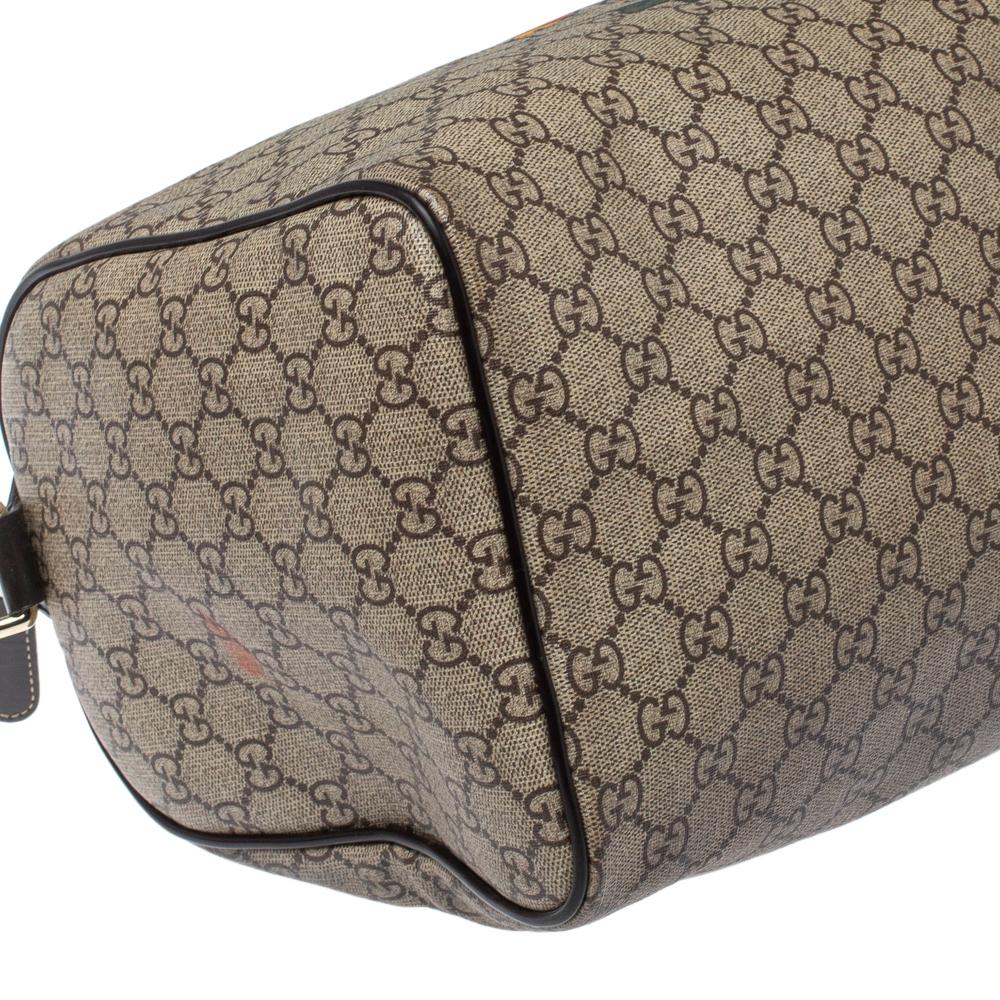 Gucci Beige/Brown Heart Tattoo GG Supreme Canvas Medium Joy Boston Bag In Good Condition In Dubai, Al Qouz 2