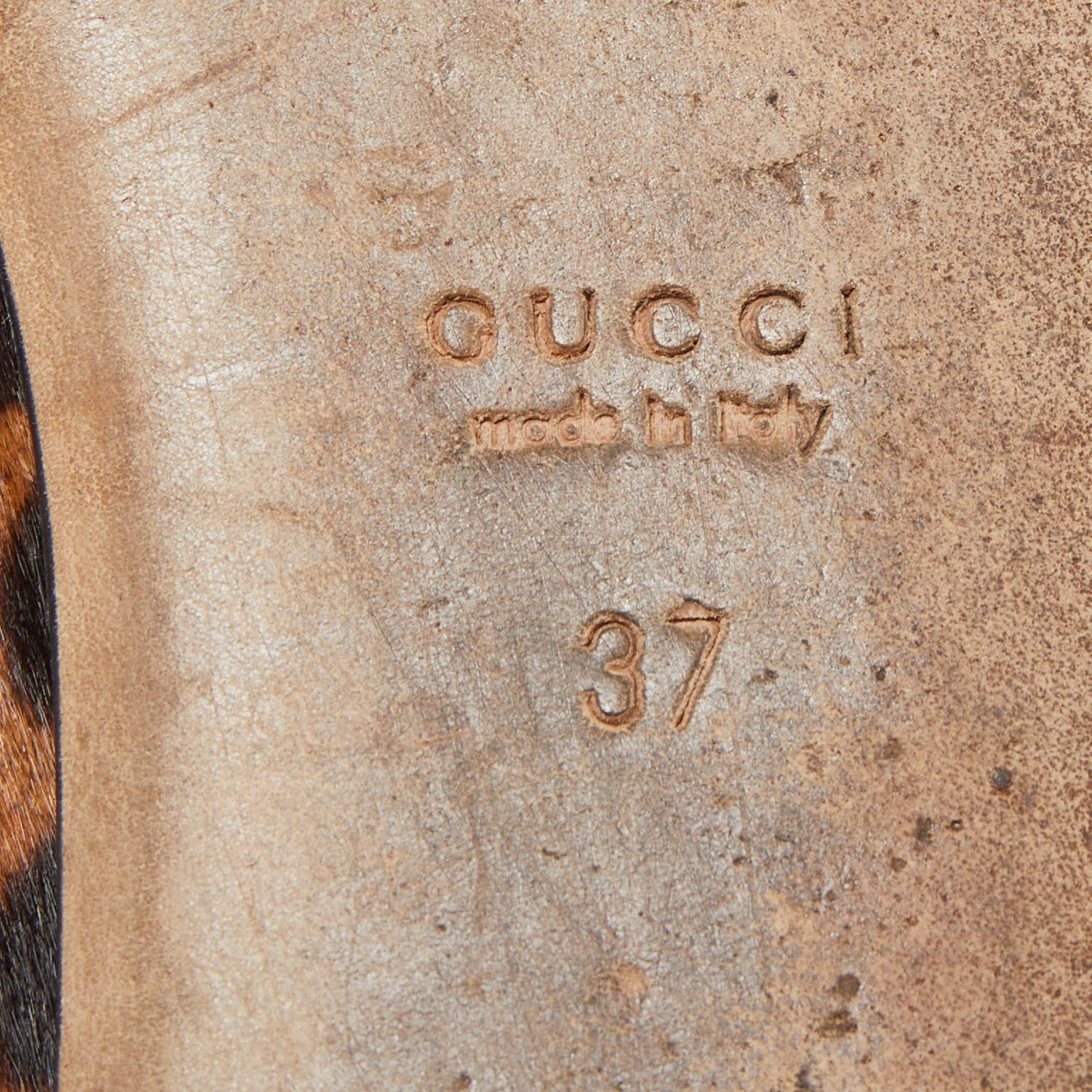 Gucci Beige/Brown Leopard Print Calf Hair Studded Interlocking G Ballet Flats Si 1