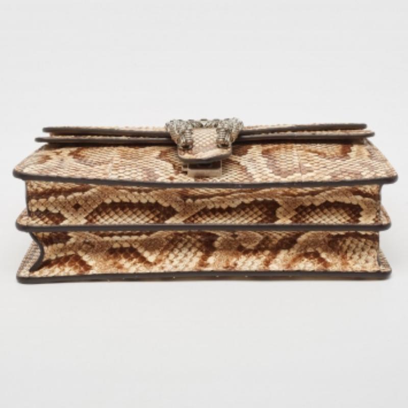 Gucci Borsa a tracolla piccola in pitone beige/marrone con cristalli di Dioniso In condizioni buone in vendita a Dubai, Al Qouz 2