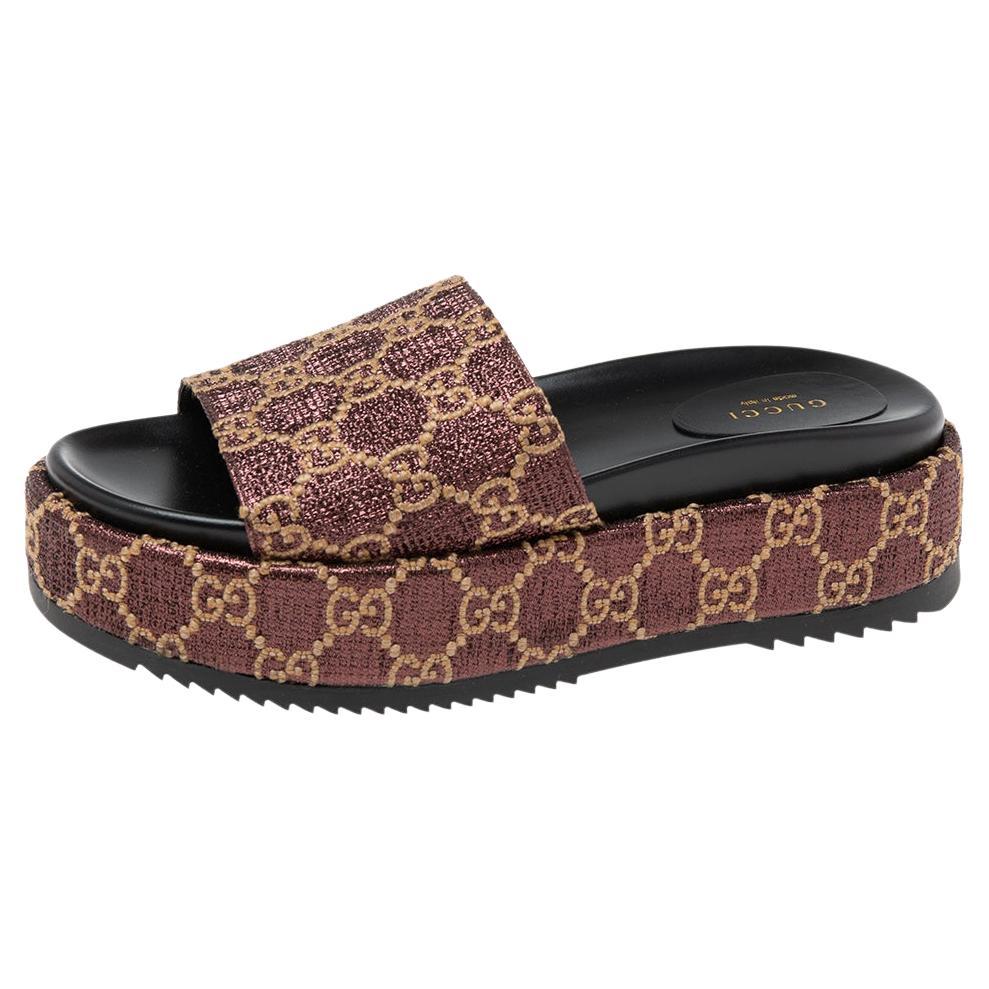 Gucci Beige/Burgundy GG Lurex Fabric Platform Slide Sandals Size 39